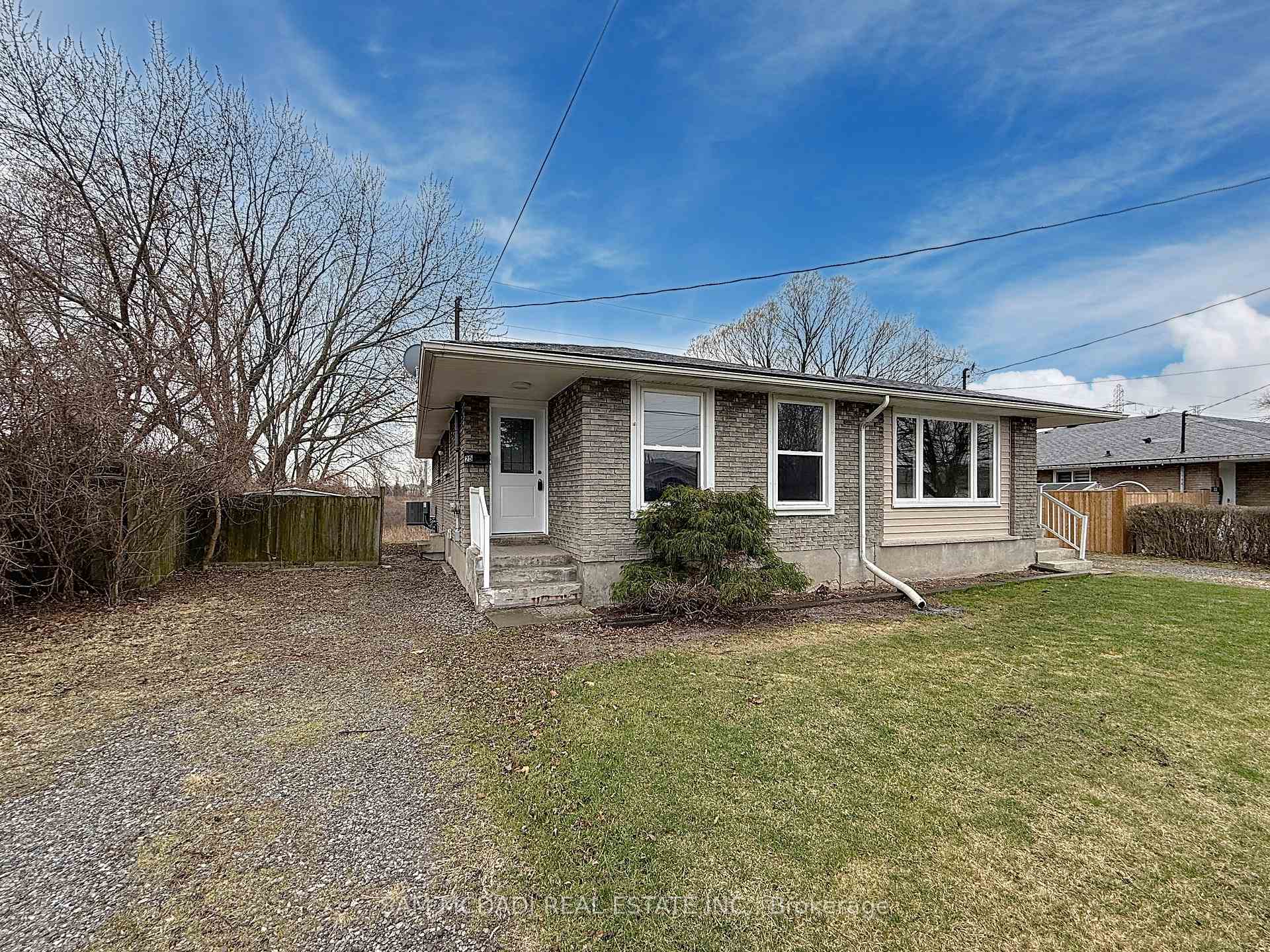 Photo 1 of 25 Deerfield Parkway, Thorold, Allanburg/Thorold South — HOMEH