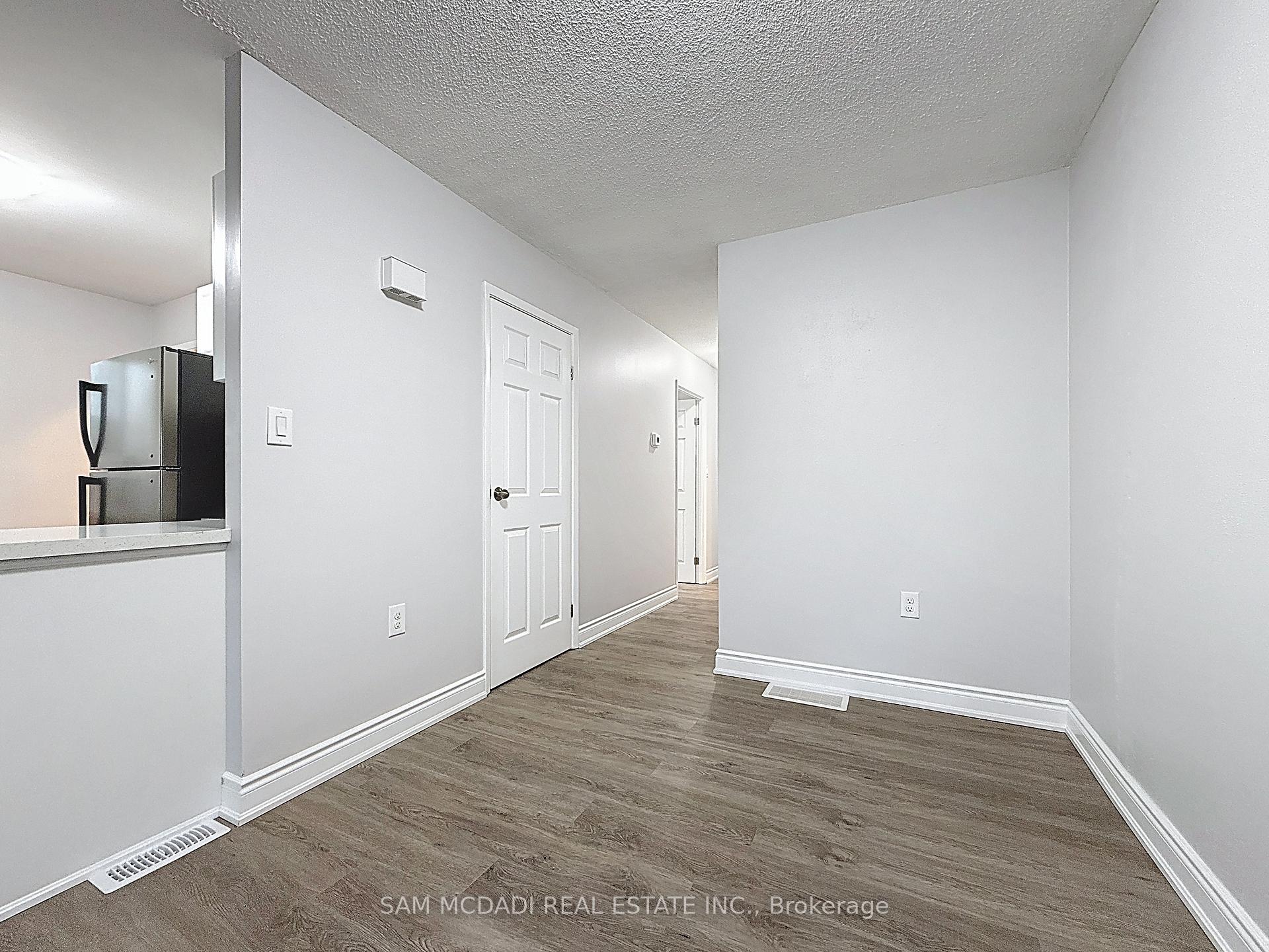 Photo 11 of 25 Deerfield Parkway, Thorold, Allanburg/Thorold South — HOMEH