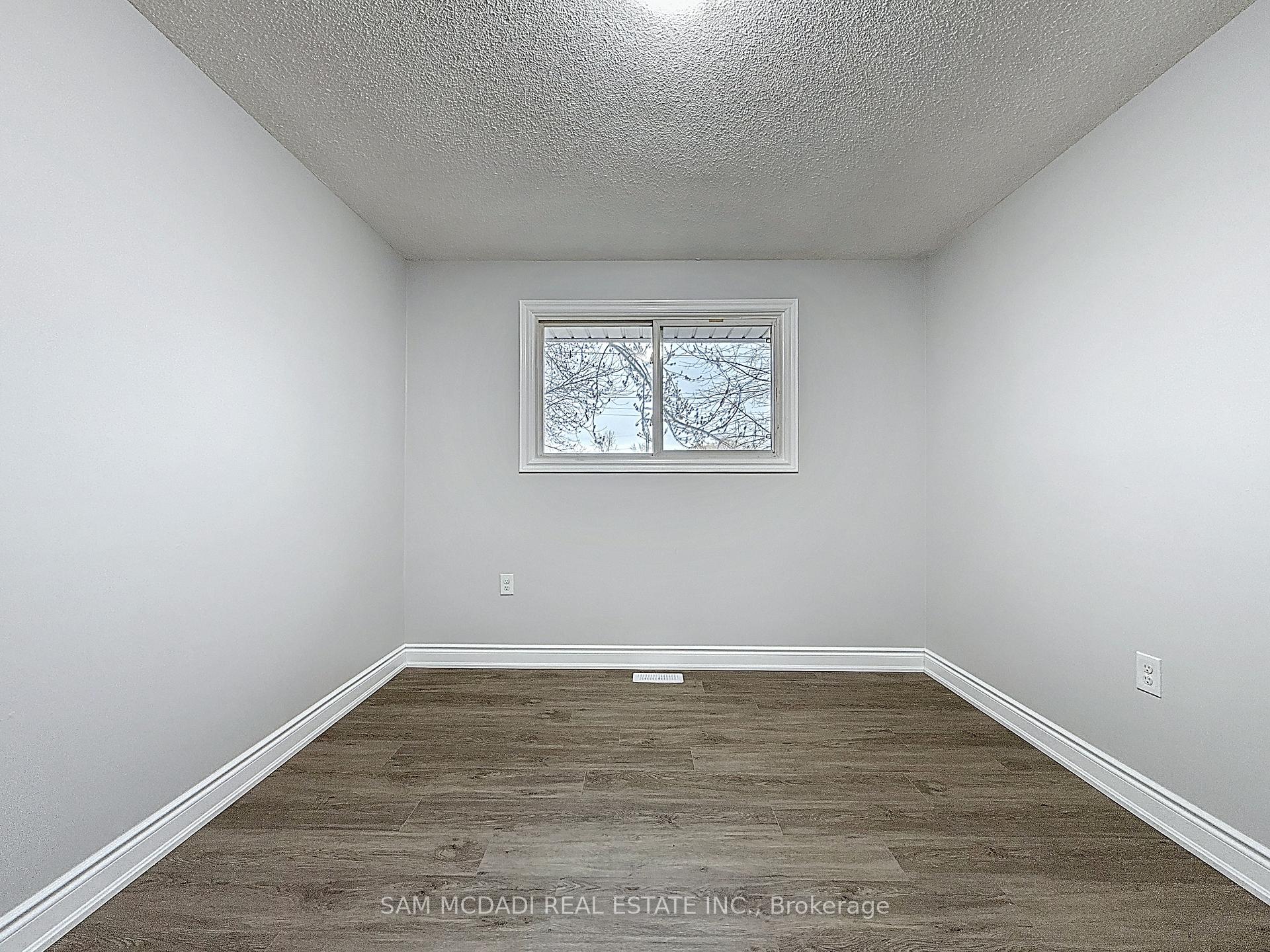 Photo 17 of 25 Deerfield Parkway, Thorold, Allanburg/Thorold South — HOMEH