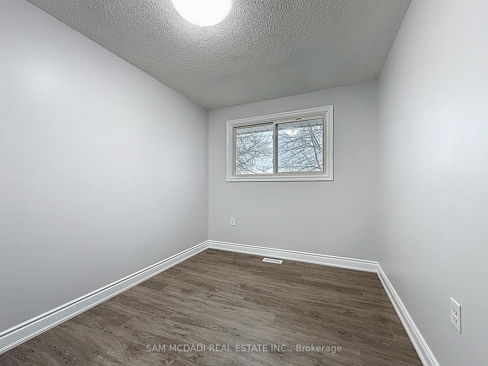 Photo 19 of 25 Deerfield Parkway, Thorold, Allanburg/Thorold South — HOMEH