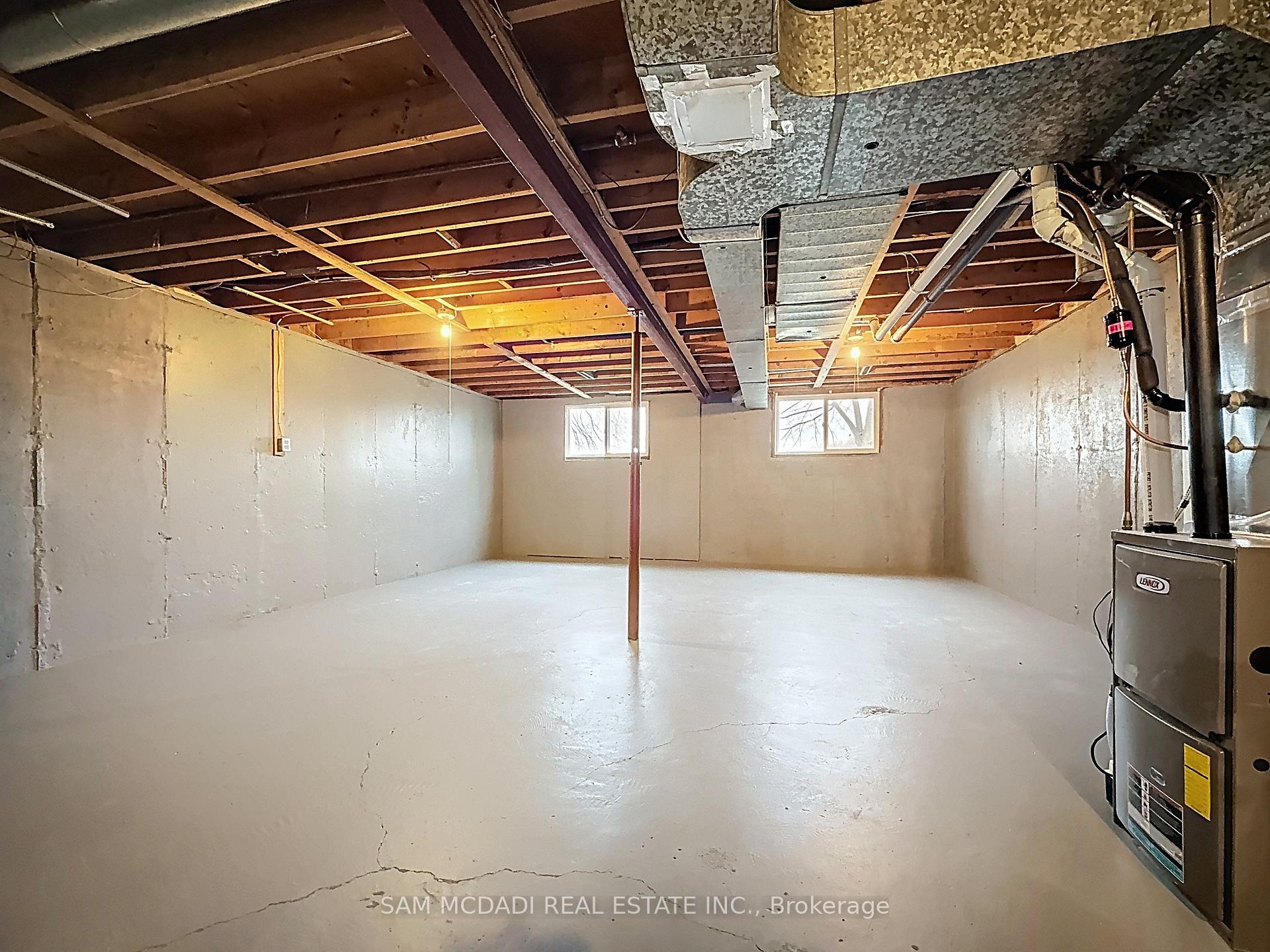 Photo 21 of 25 Deerfield Parkway, Thorold, Allanburg/Thorold South — HOMEH