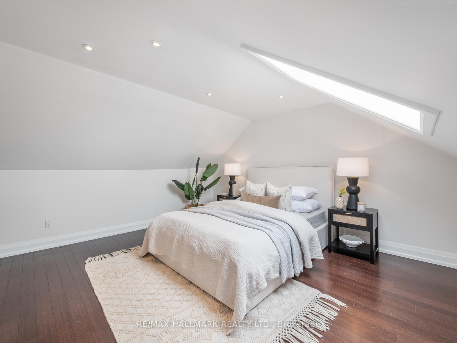 Photo 30 of 623 Pape Avenue, Toronto, Blake-Jones — HOMEH
