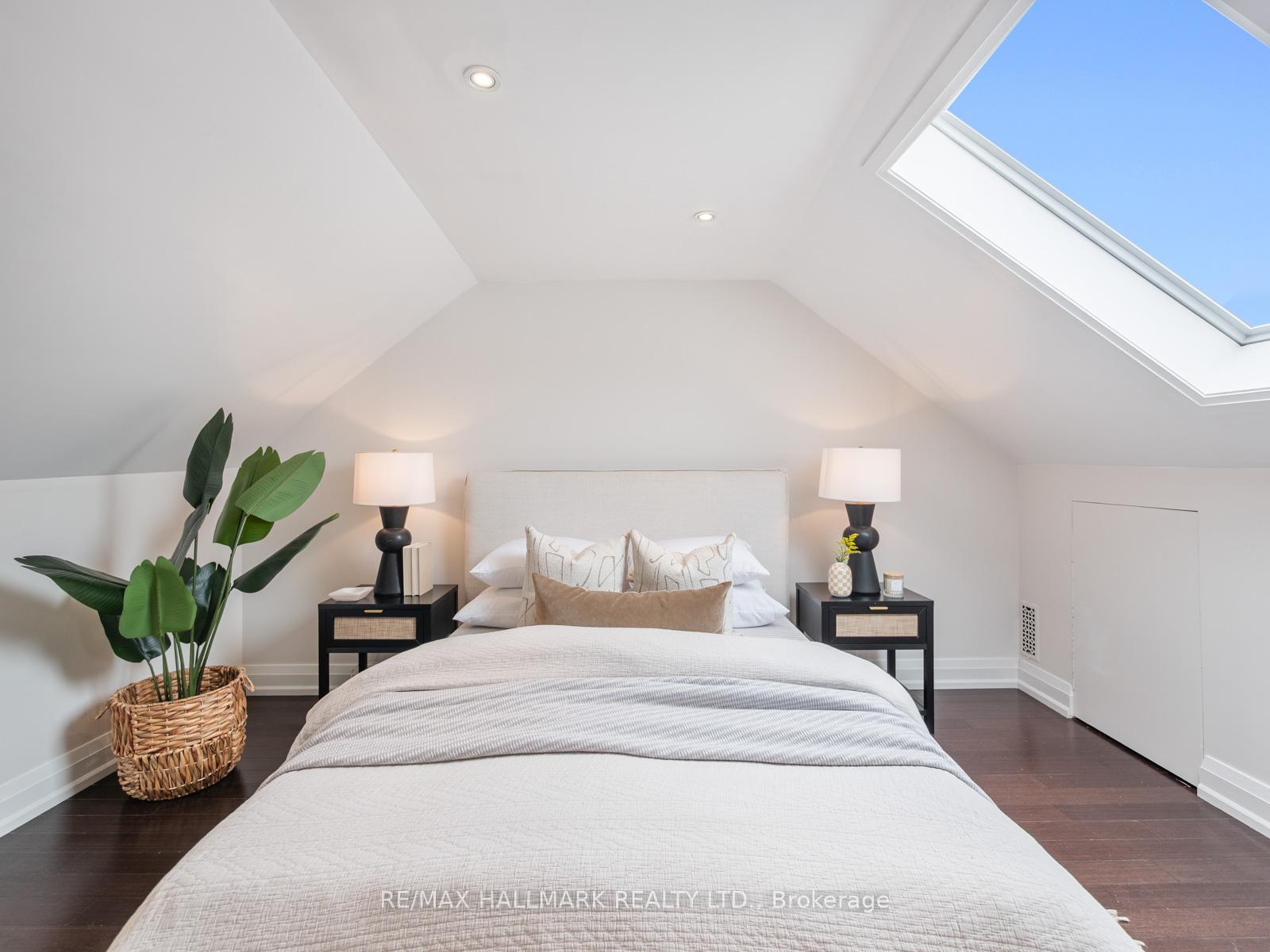 Photo 31 of 623 Pape Avenue, Toronto, Blake-Jones — HOMEH