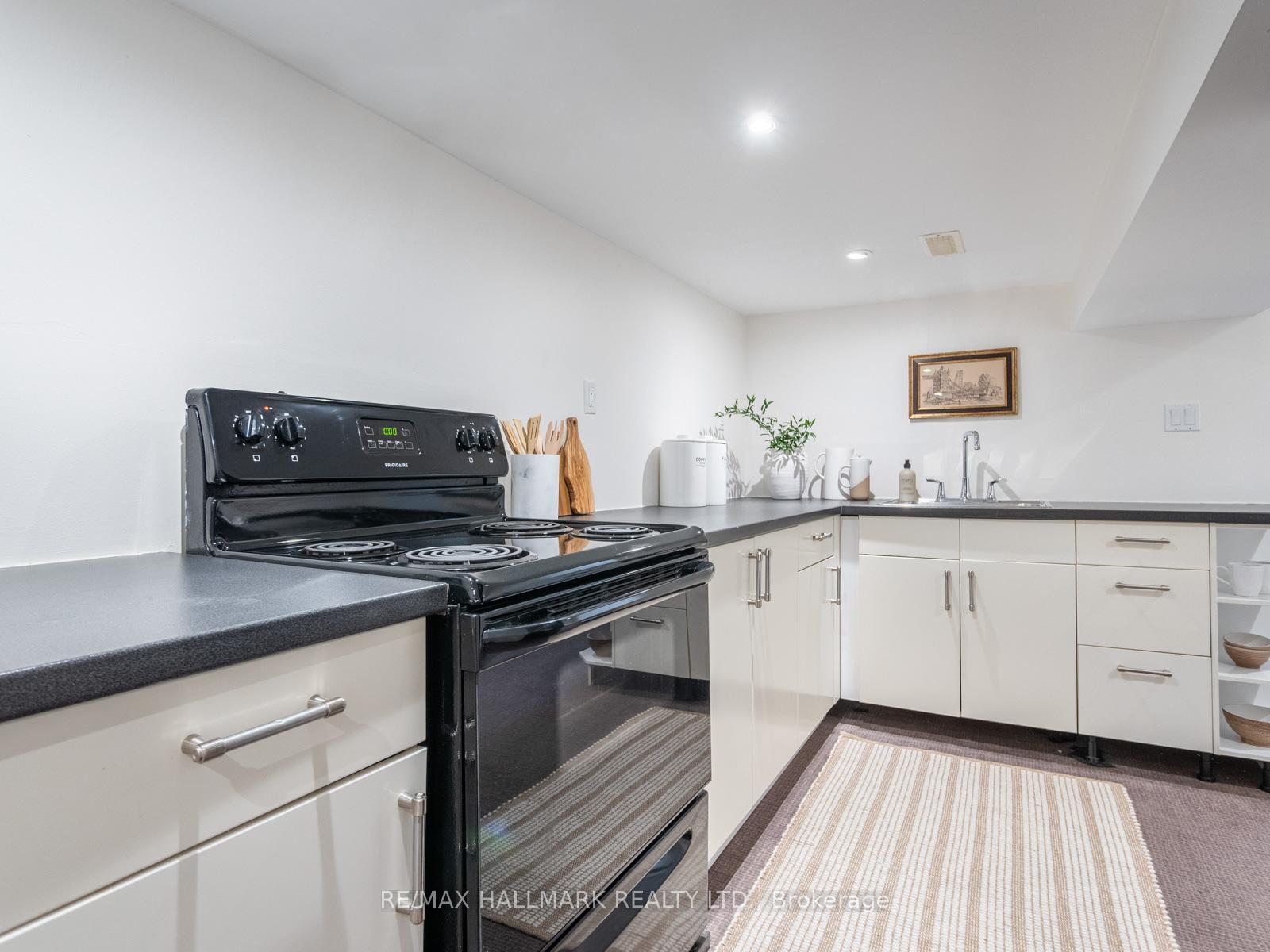 Photo 41 of 623 Pape Avenue, Toronto, Blake-Jones — HOMEH