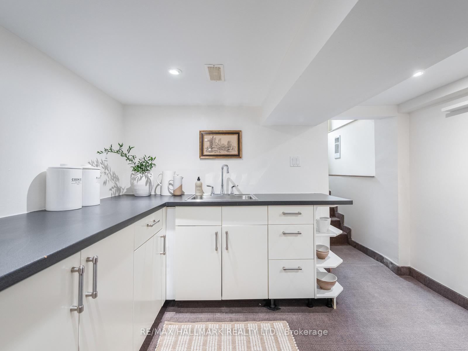 Photo 42 of 623 Pape Avenue, Toronto, Blake-Jones — HOMEH