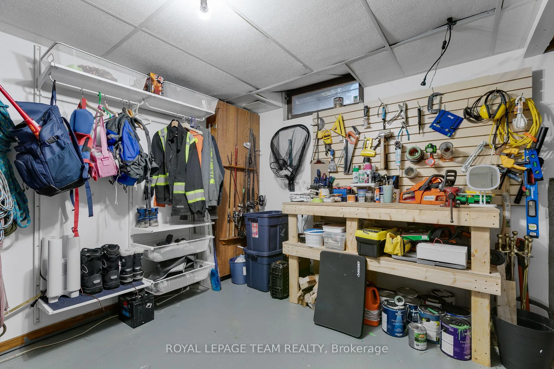 Photo 26 of Unit D, 114 Valley Stream Drive, Ottawa, Leslie Park — HOMEH