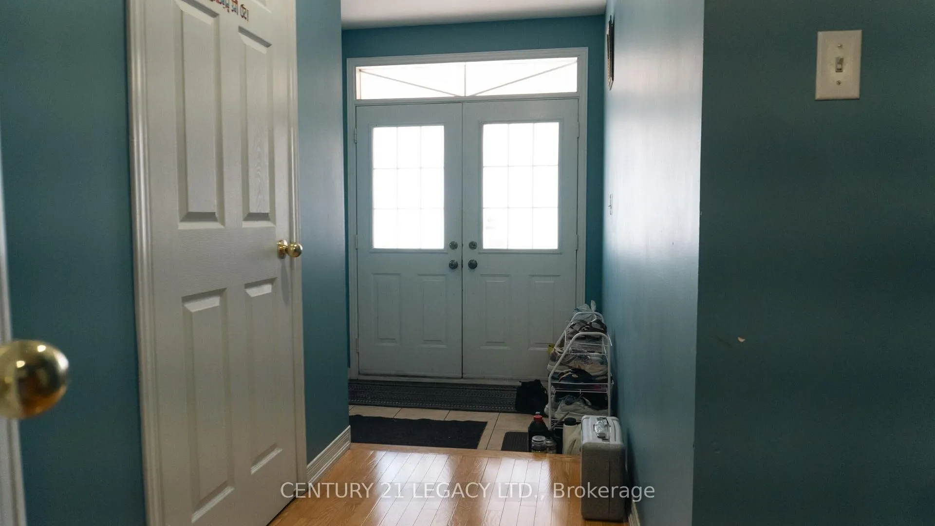 Photo 8 of 25 Revelstoke Place, Brampton, Sandringham-Wellington — HOMEH
