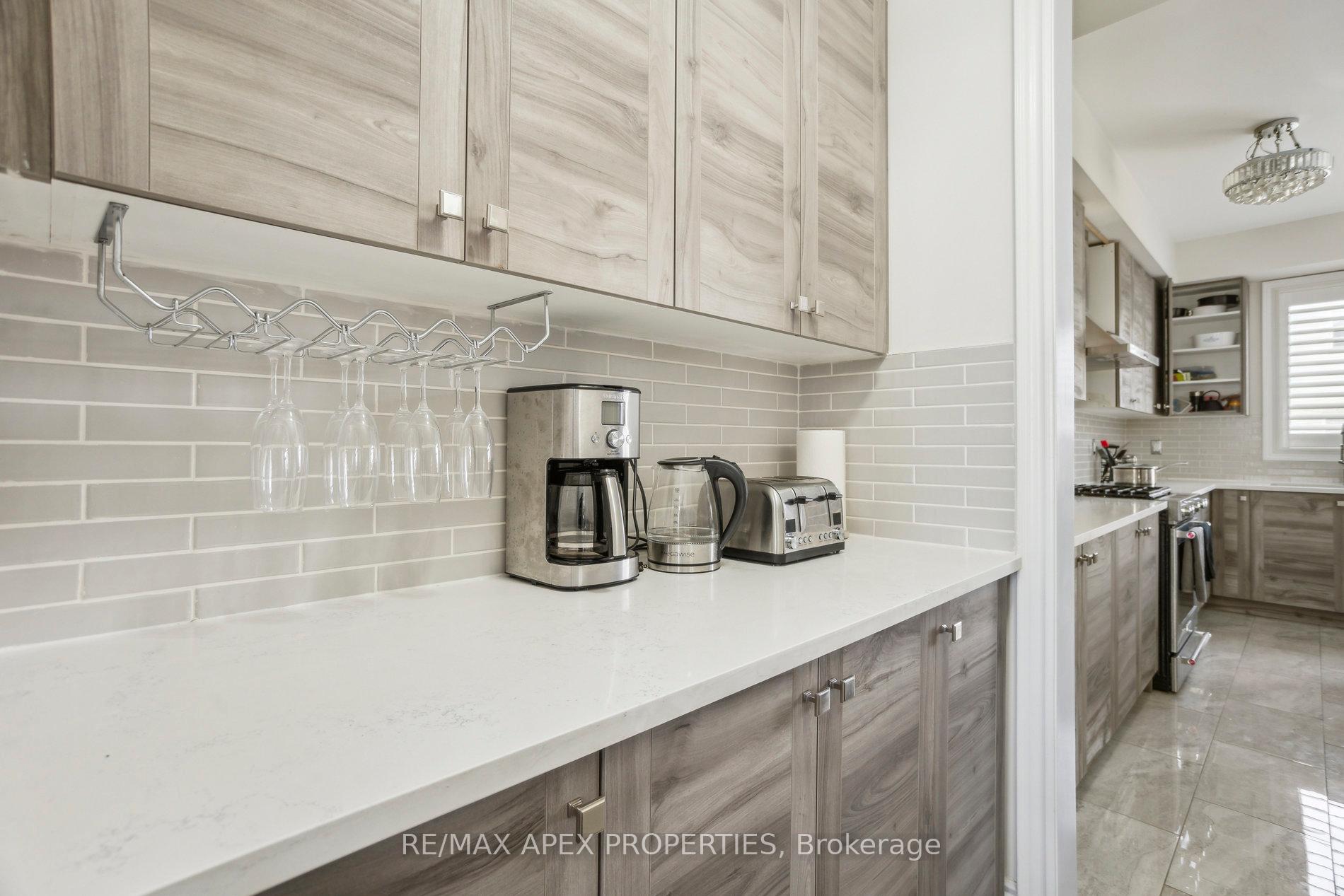 Photo 10 of 9 Seanesy Drive, Thorold, Hurricane/Merrittville — HOMEH
