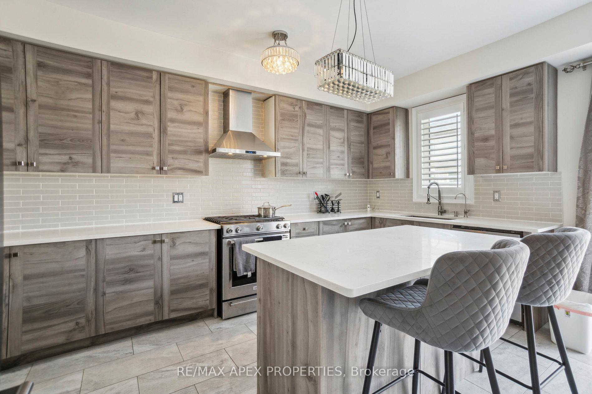Photo 11 of 9 Seanesy Drive, Thorold, Hurricane/Merrittville — HOMEH