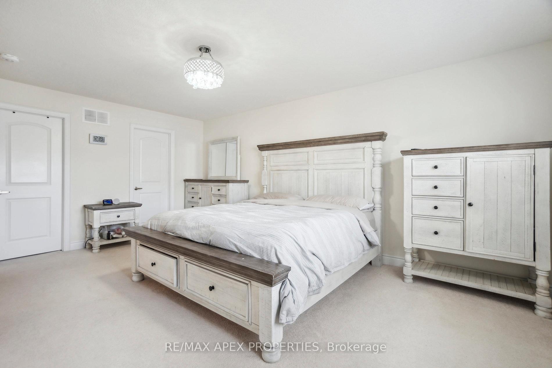 Photo 21 of 9 Seanesy Drive, Thorold, Hurricane/Merrittville — HOMEH