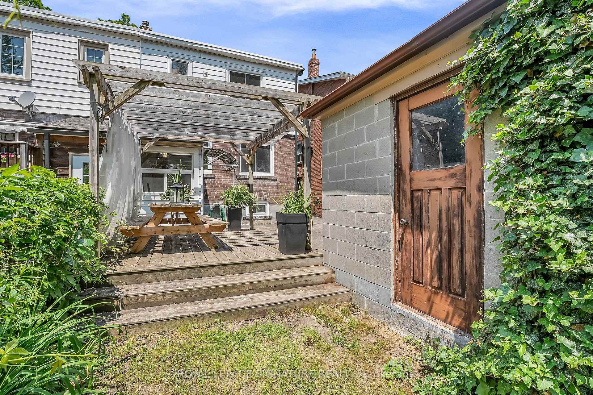 Photo 44 of 263 Glebeholme Boulevard, Toronto, Danforth — HOMEH