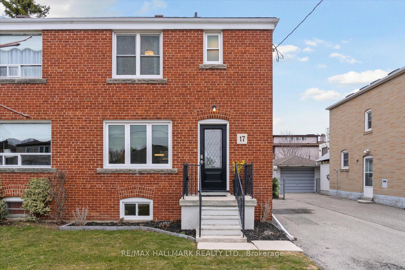 Photo 3 of 17 Marsh Road, Scarborough, Clairlea-Birchmount — HOMEH