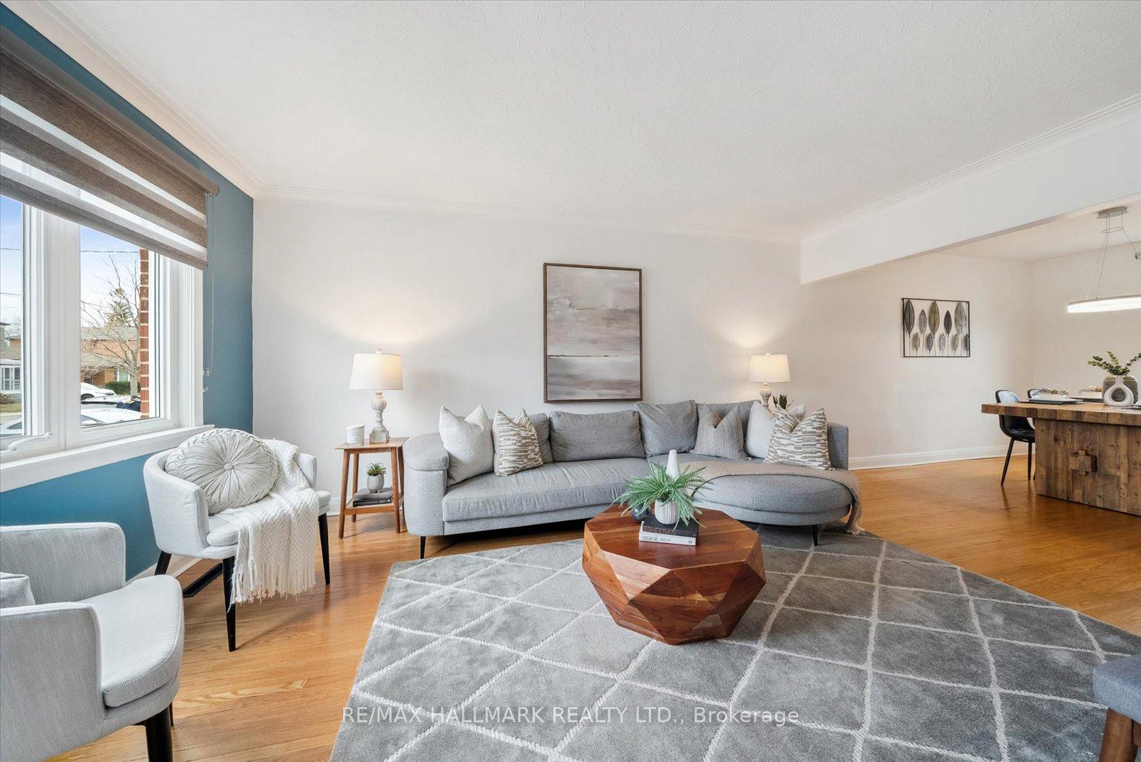 Photo 6 of 17 Marsh Road, Scarborough, Clairlea-Birchmount — HOMEH