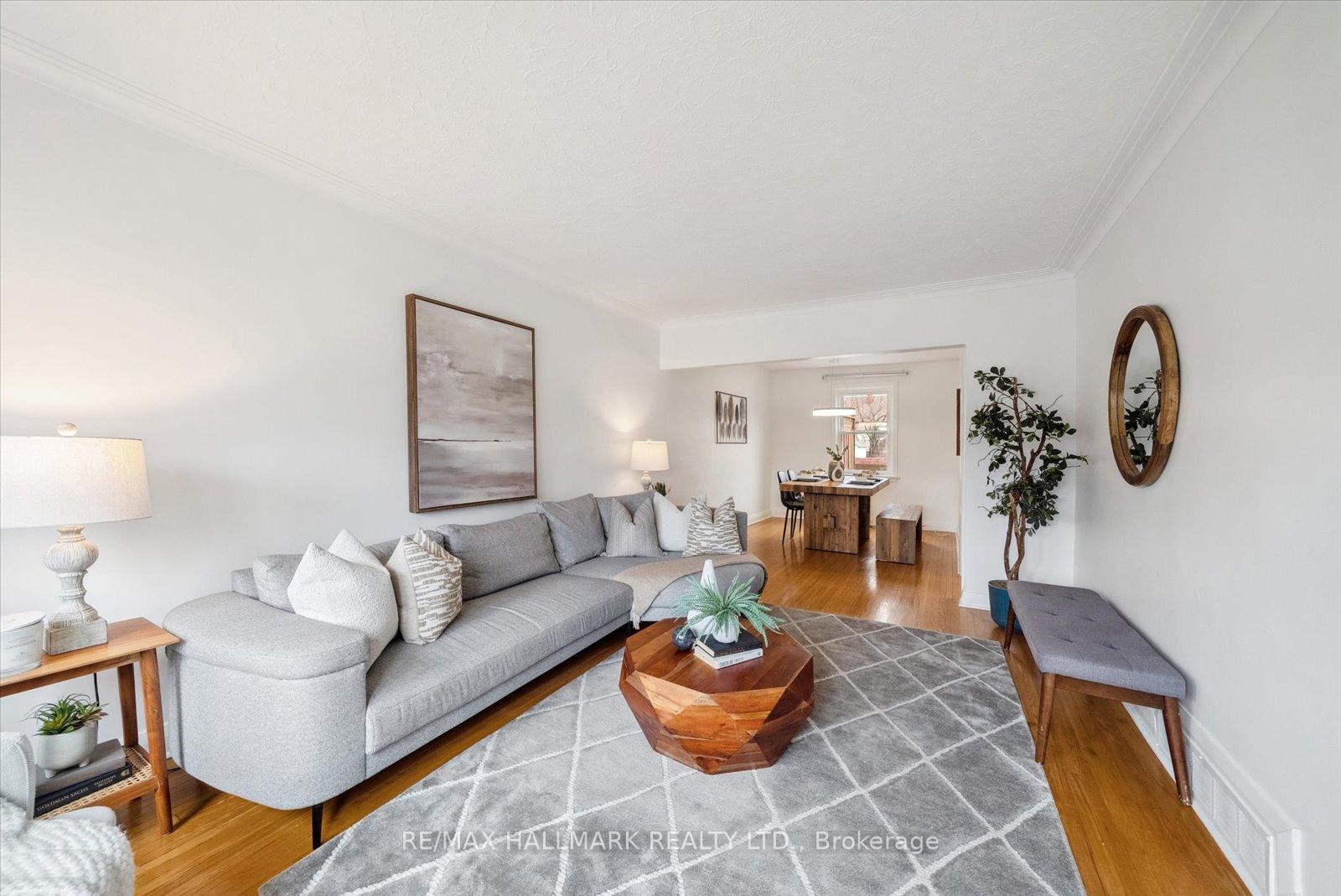 Photo 7 of 17 Marsh Road, Scarborough, Clairlea-Birchmount — HOMEH