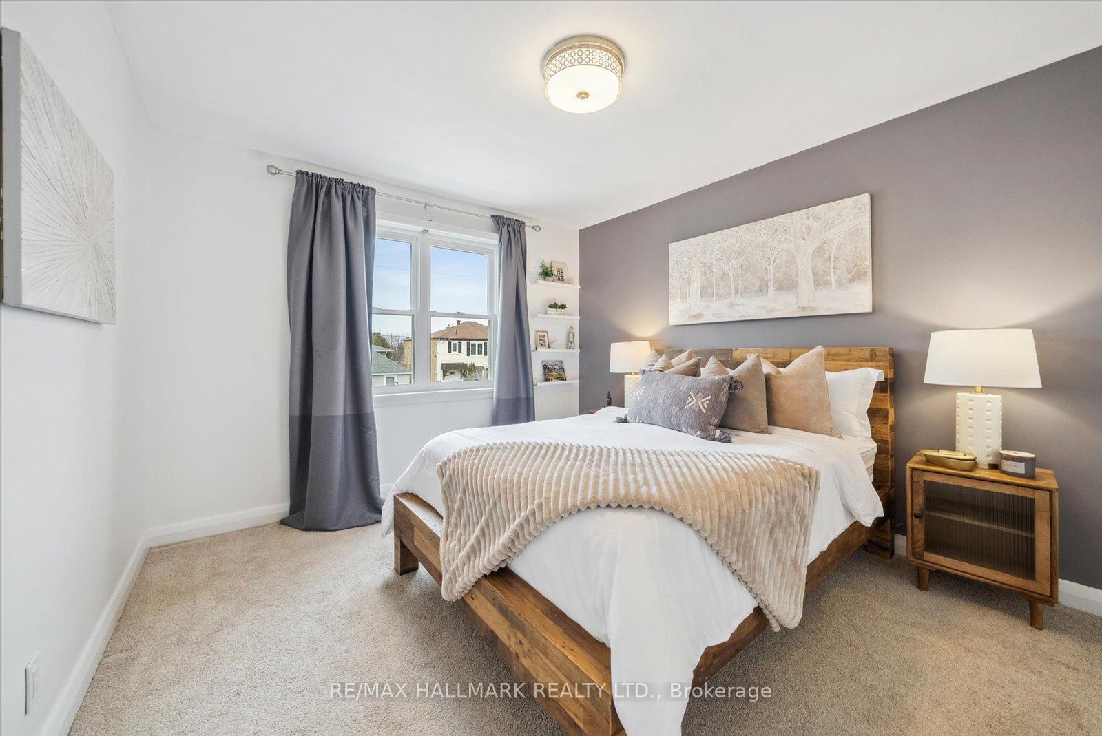 Photo 16 of 17 Marsh Road, Scarborough, Clairlea-Birchmount — HOMEH