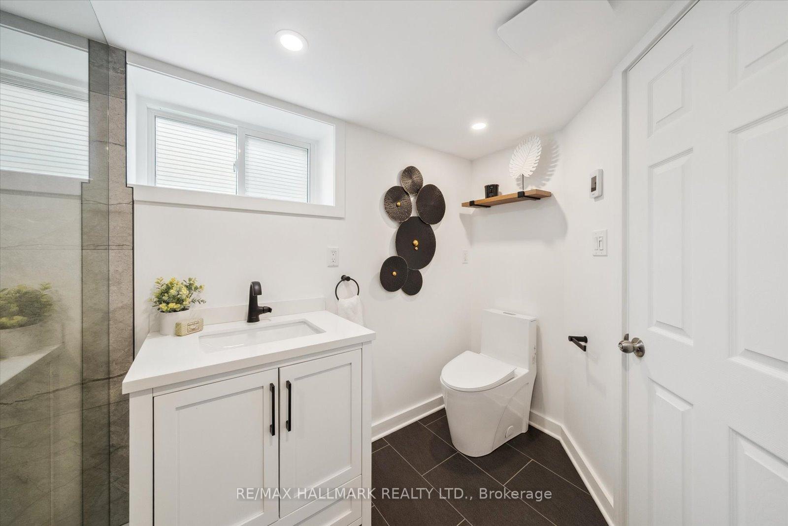 Photo 30 of 17 Marsh Road, Scarborough, Clairlea-Birchmount — HOMEH