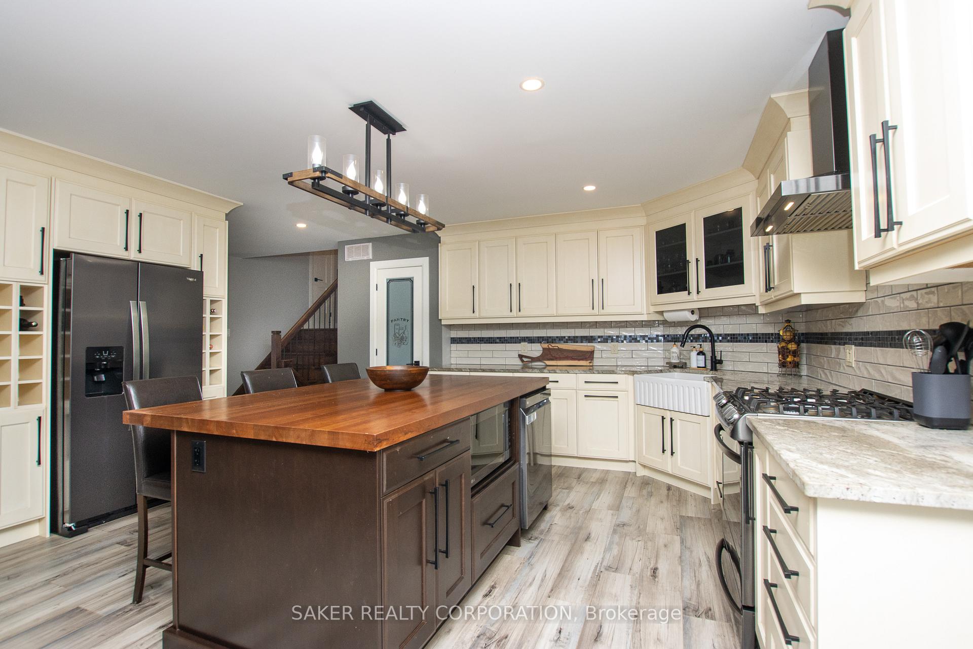 Photo 15 of 411 Albert Street, Strathroy-Caradoc, NW — HOMEH