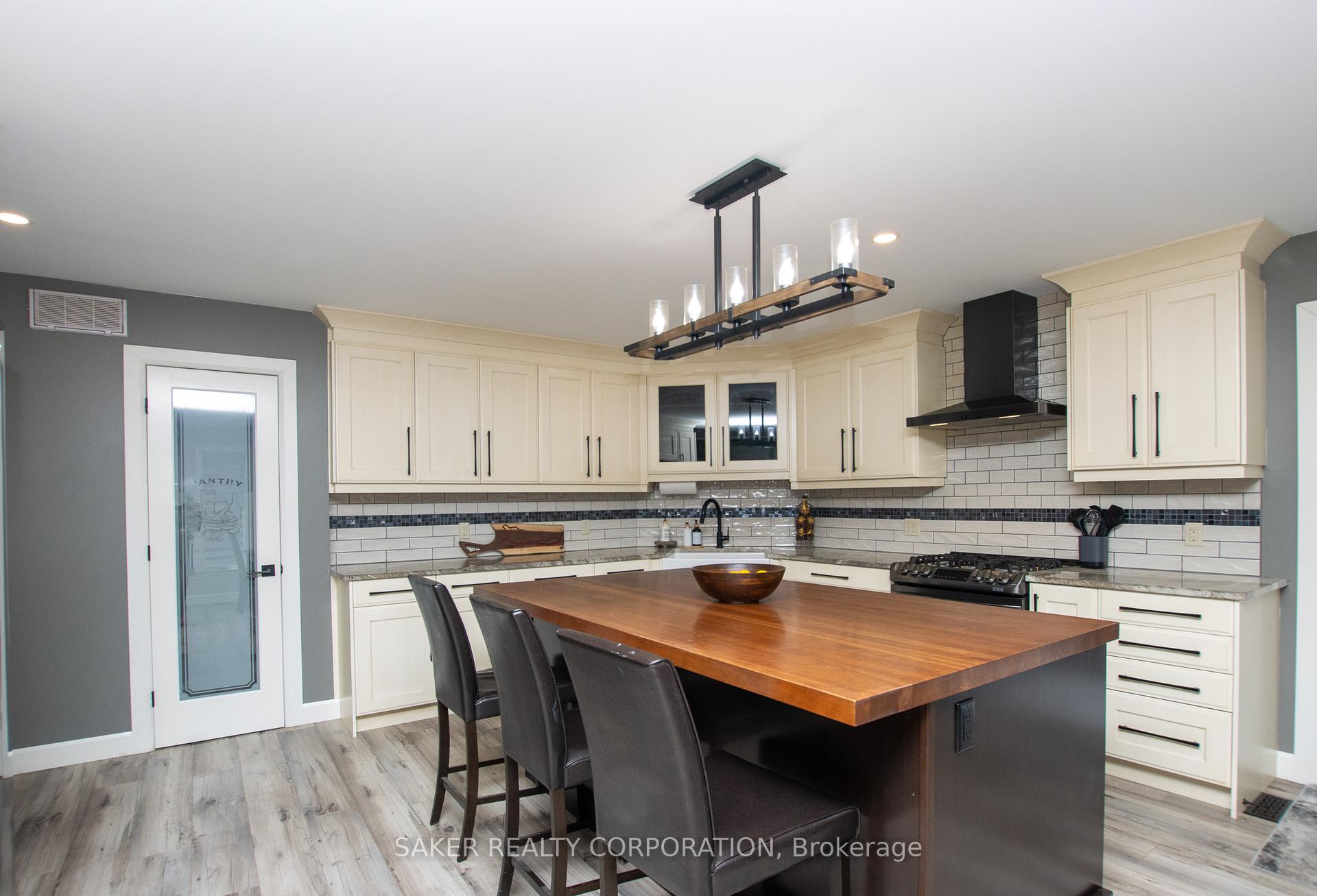 Photo 16 of 411 Albert Street, Strathroy-Caradoc, NW — HOMEH
