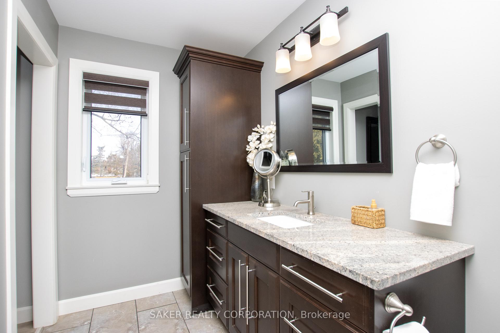 Photo 21 of 411 Albert Street, Strathroy-Caradoc, NW — HOMEH
