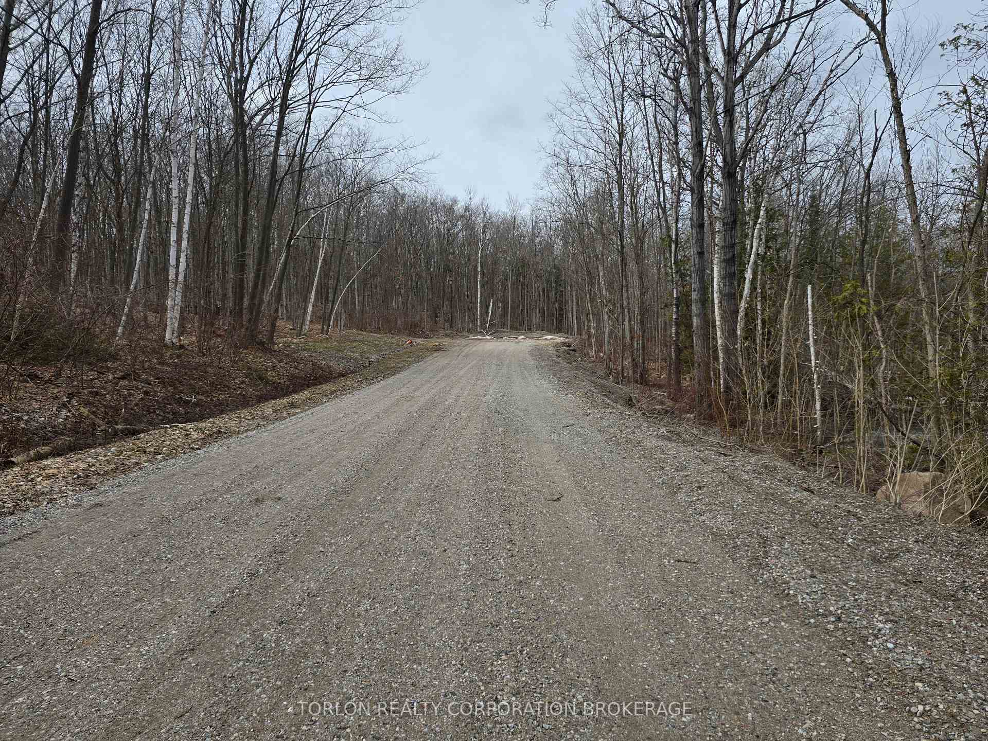 Photo 5 of 422 Young Avenue, Tay, Port McNicoll — HOMEH