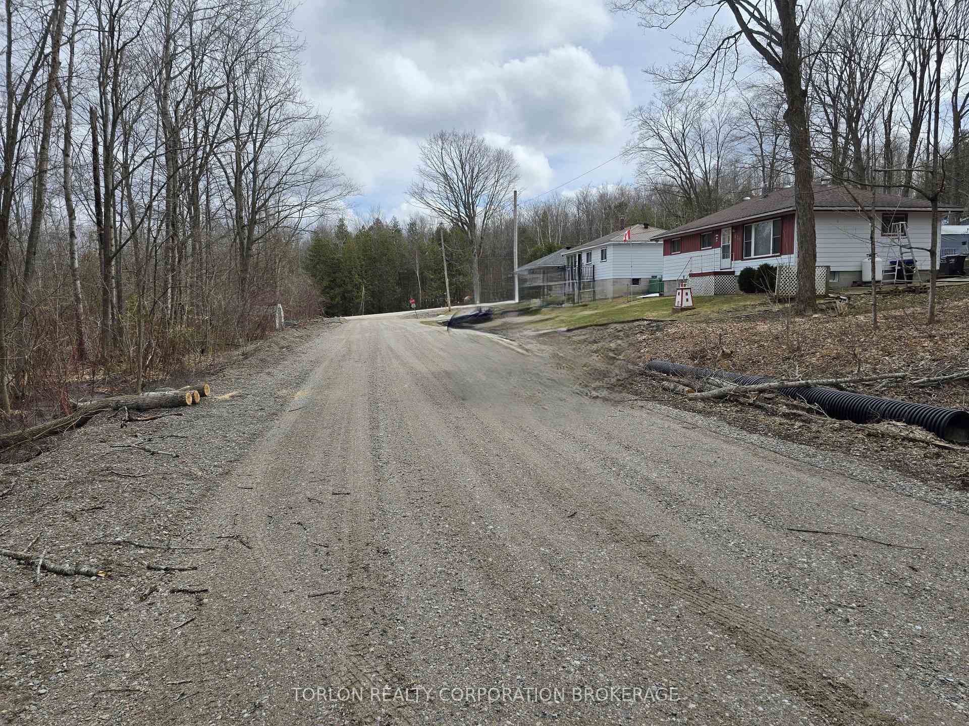Photo 6 of 422 Young Avenue, Tay, Port McNicoll — HOMEH