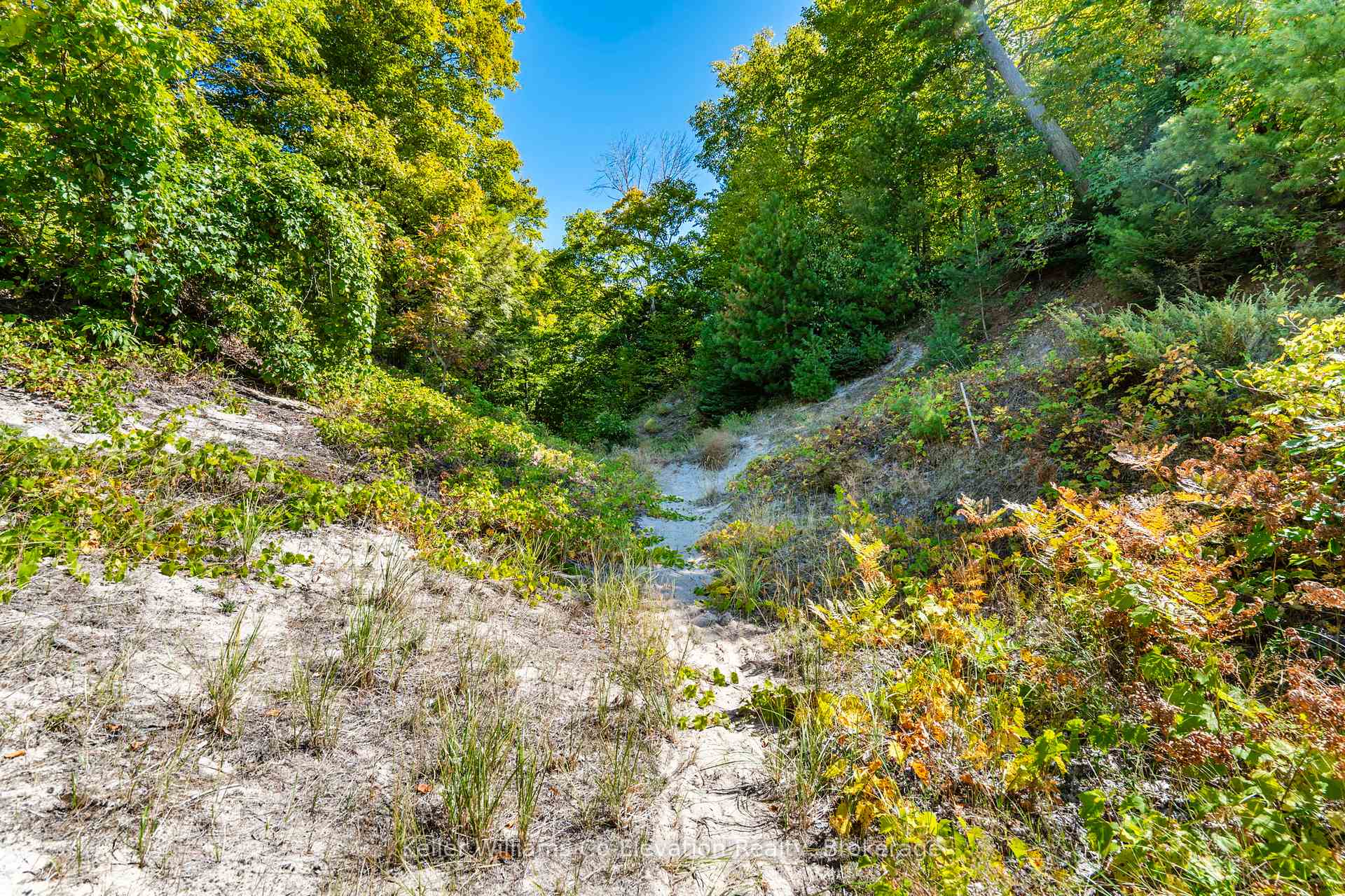 Photo 24 of 43 Wendake Road, Tiny, Rural Tiny — HOMEH