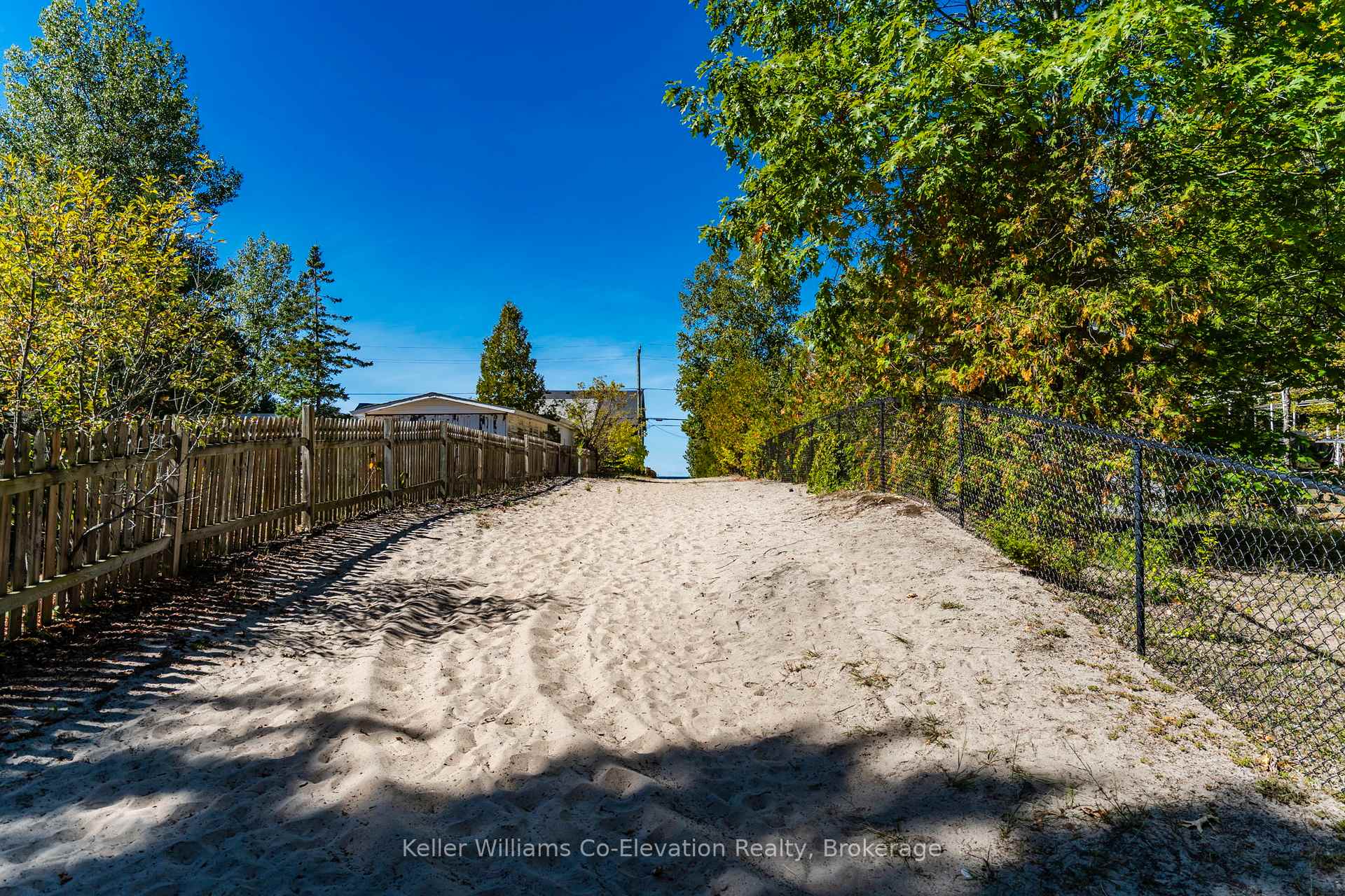 Photo 27 of 43 Wendake Road, Tiny, Rural Tiny — HOMEH