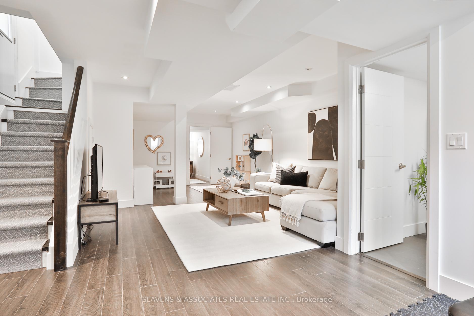 Photo 15 of 276 Glenholme Avenue, Toronto, Oakwood Village — HOMEH