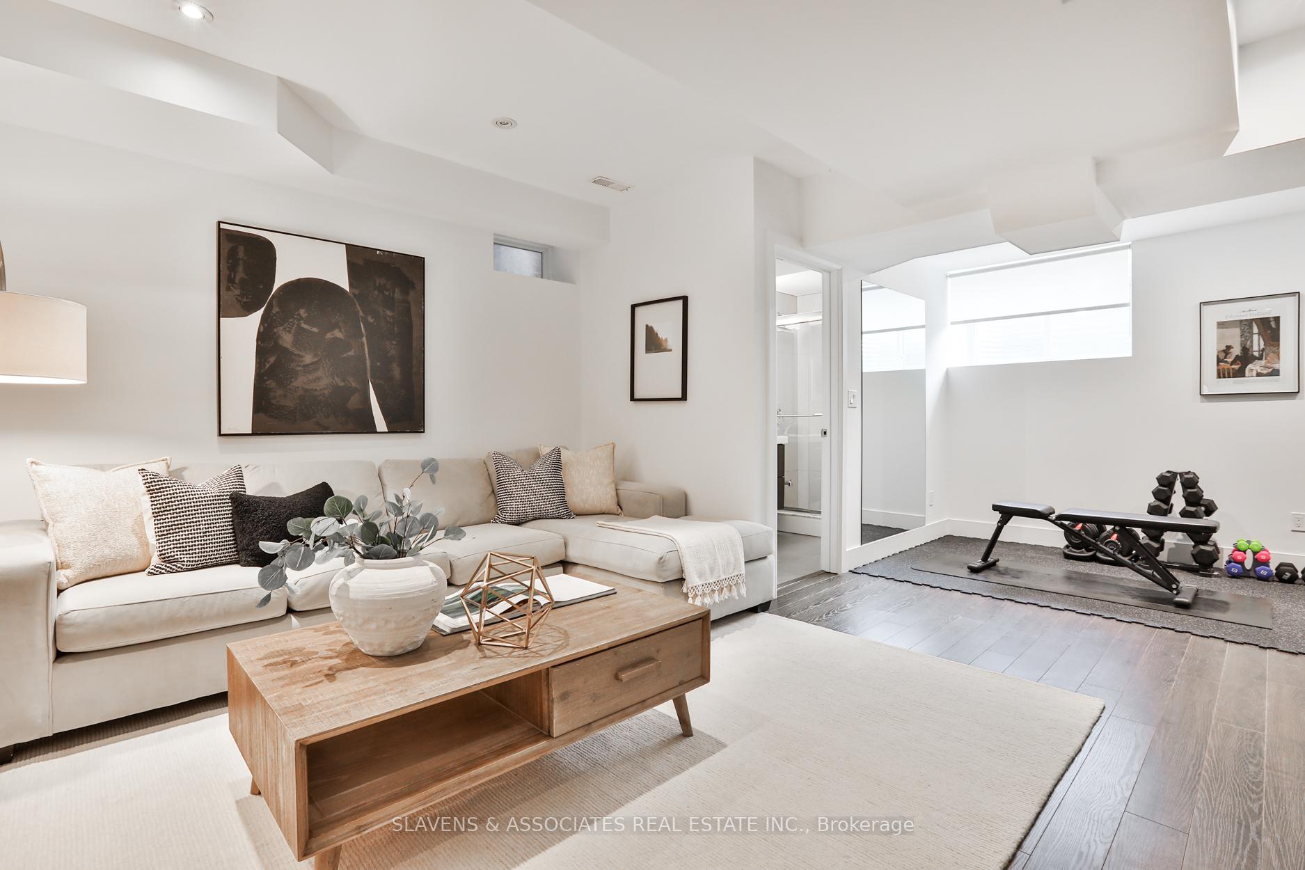 Photo 17 of 276 Glenholme Avenue, Toronto, Oakwood Village — HOMEH