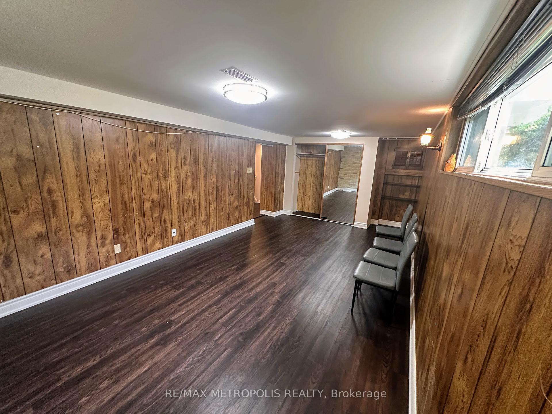 Photo 4 of Unit bsmt, 9 Gilroy Drive, Scarborough, Dorset Park — HOMEH