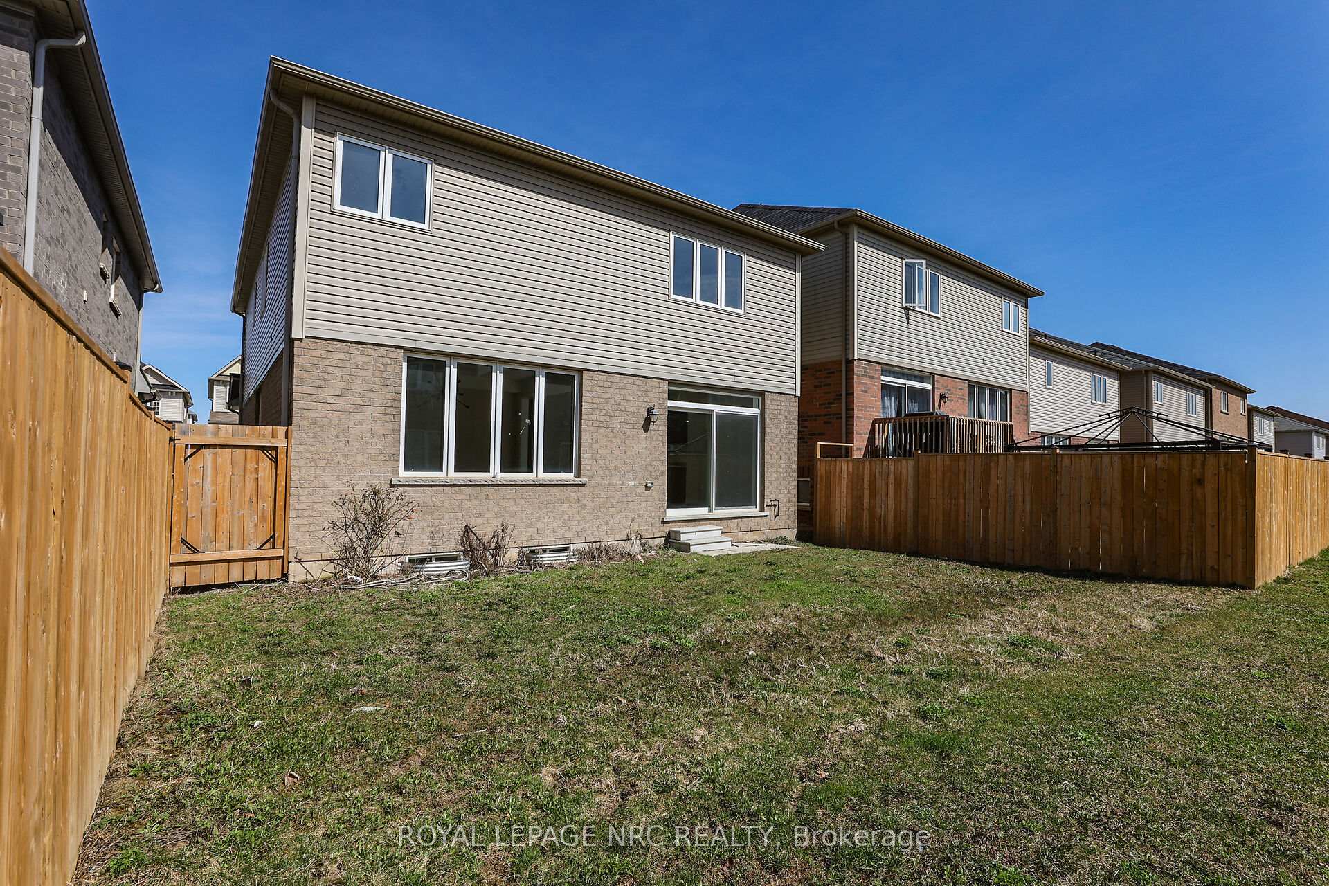Photo 33 of 27 Beatty Avenue, Thorold, Hurricane/Merrittville — HOMEH