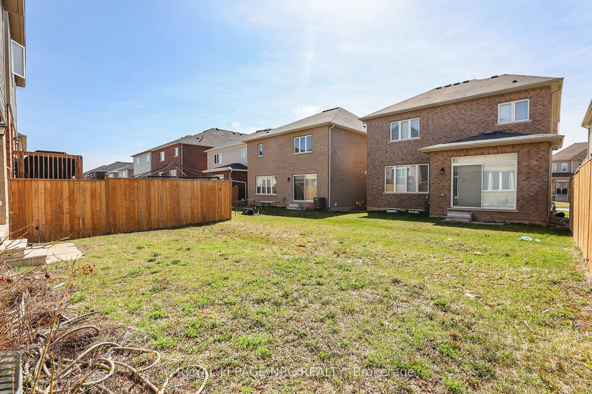 Photo 36 of 27 Beatty Avenue, Thorold, Hurricane/Merrittville — HOMEH