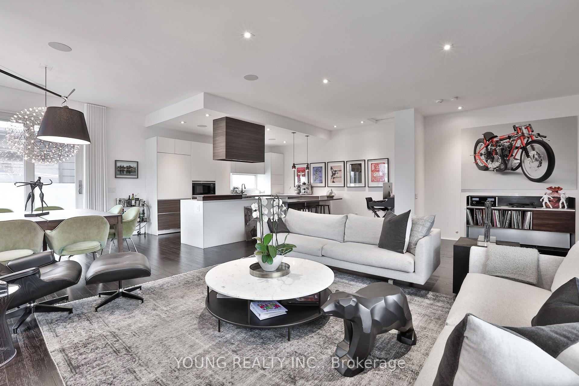 Photo 5 of Unit A, 222 Manning Avenue, Toronto, Trinity-Bellwoods — HOMEH