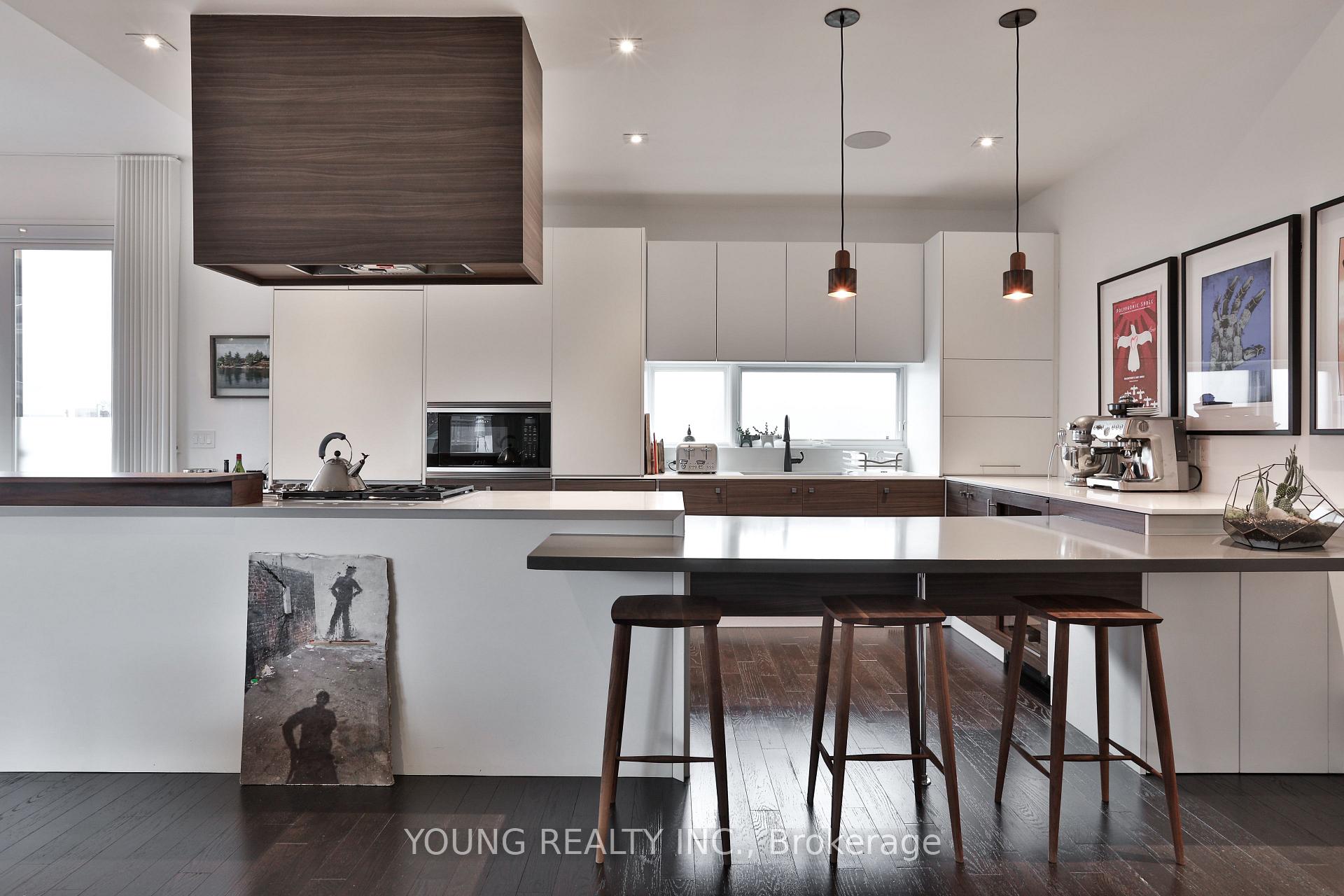 Photo 10 of Unit A, 222 Manning Avenue, Toronto, Trinity-Bellwoods — HOMEH