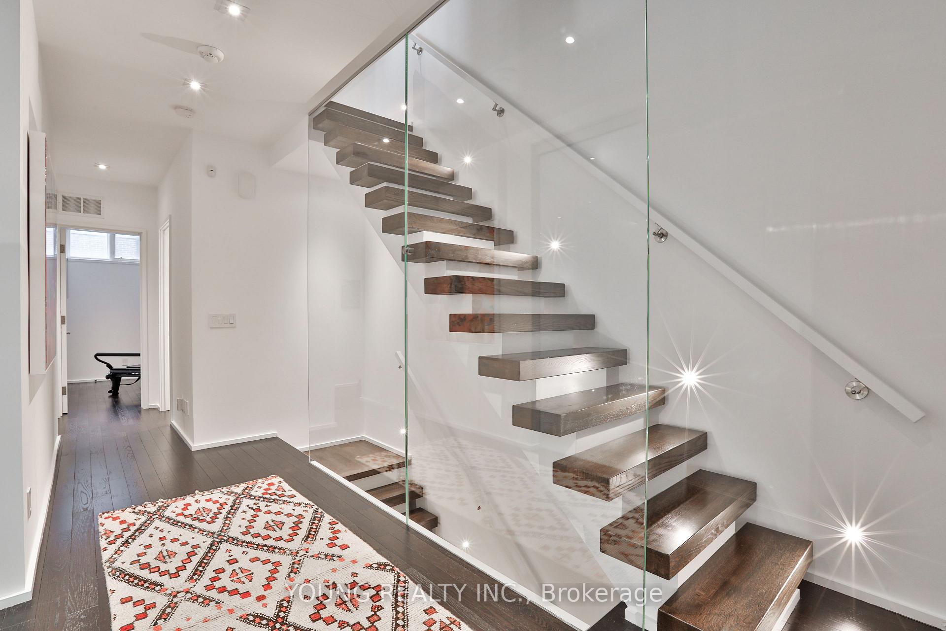 Photo 24 of Unit A, 222 Manning Avenue, Toronto, Trinity-Bellwoods — HOMEH