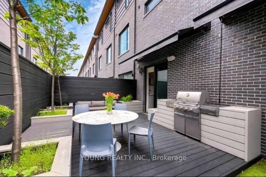 Photo 29 of Unit A, 222 Manning Avenue, Toronto, Trinity-Bellwoods — HOMEH