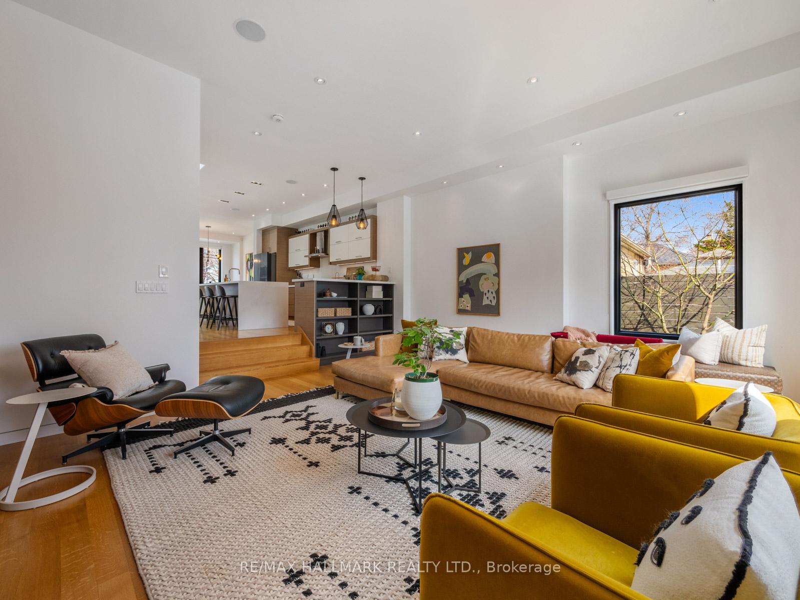 Photo 8 of 29 Treadway Boulevard, Toronto, East York — HOMEH