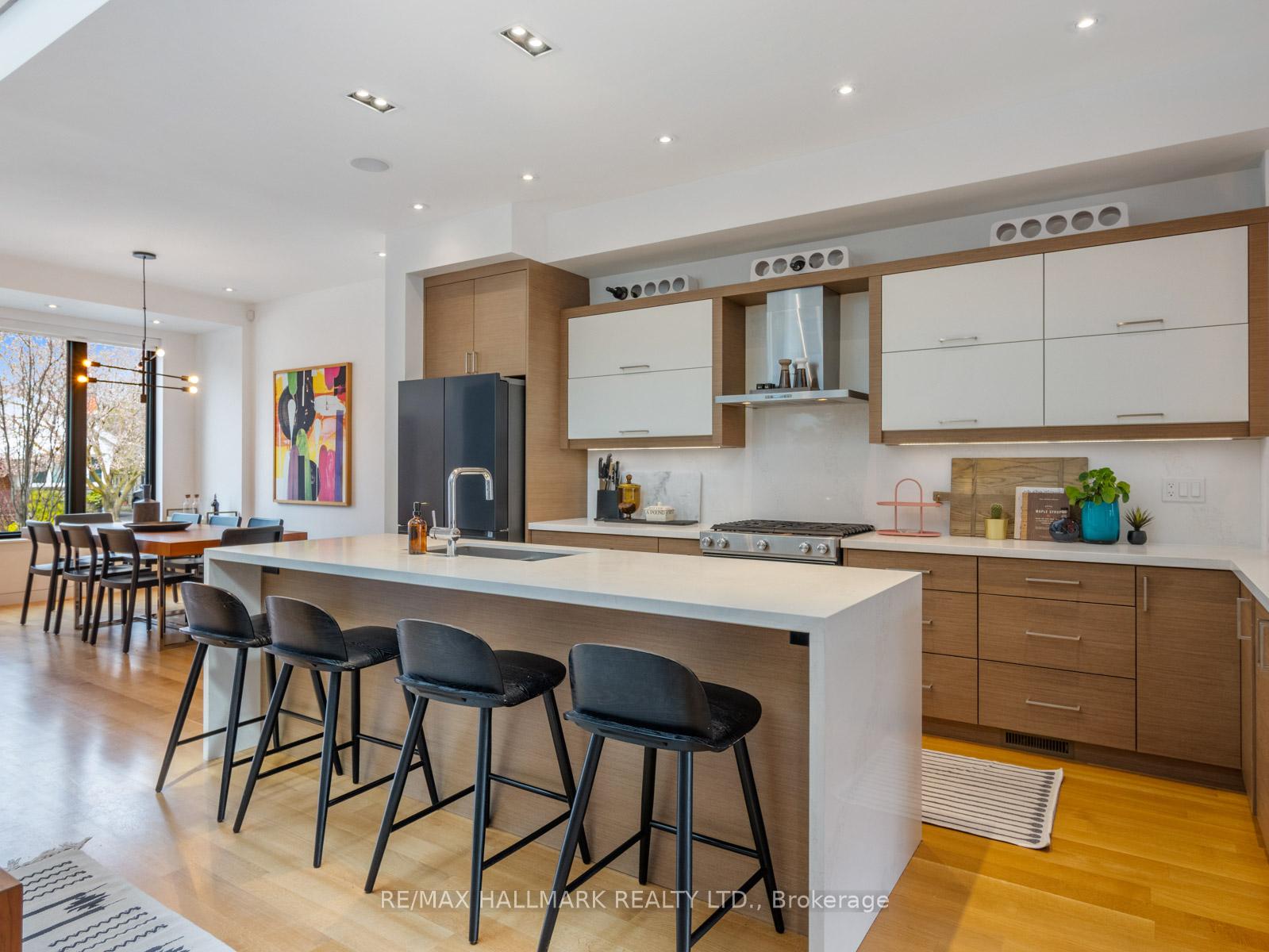 Photo 10 of 29 Treadway Boulevard, Toronto, East York — HOMEH