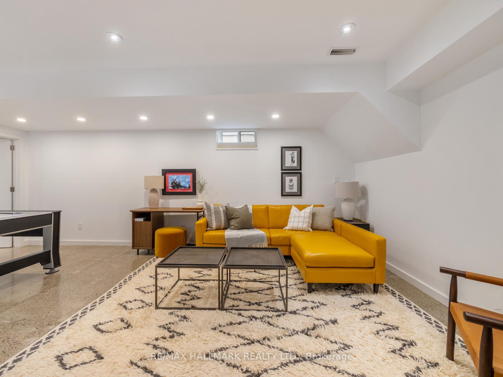 Photo 34 of 29 Treadway Boulevard, Toronto, East York — HOMEH