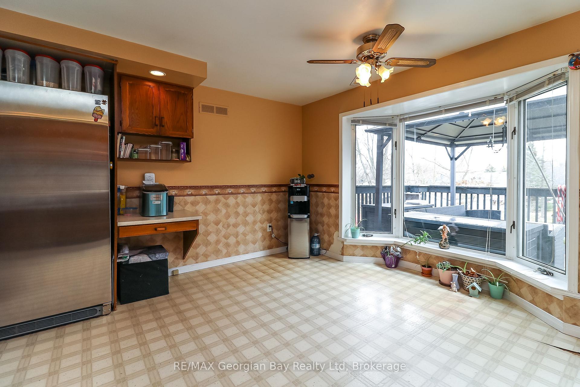 Photo 19 of 117 Bay Street, Tay, Victoria Harbour — HOMEH