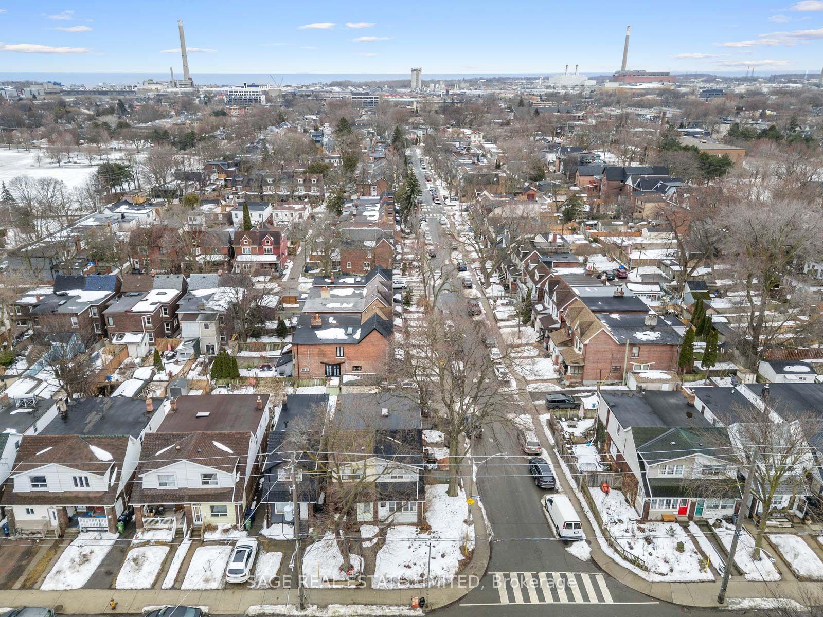 Photo 24 of 1149 Gerrard Street E, Toronto, South Riverdale — HOMEH