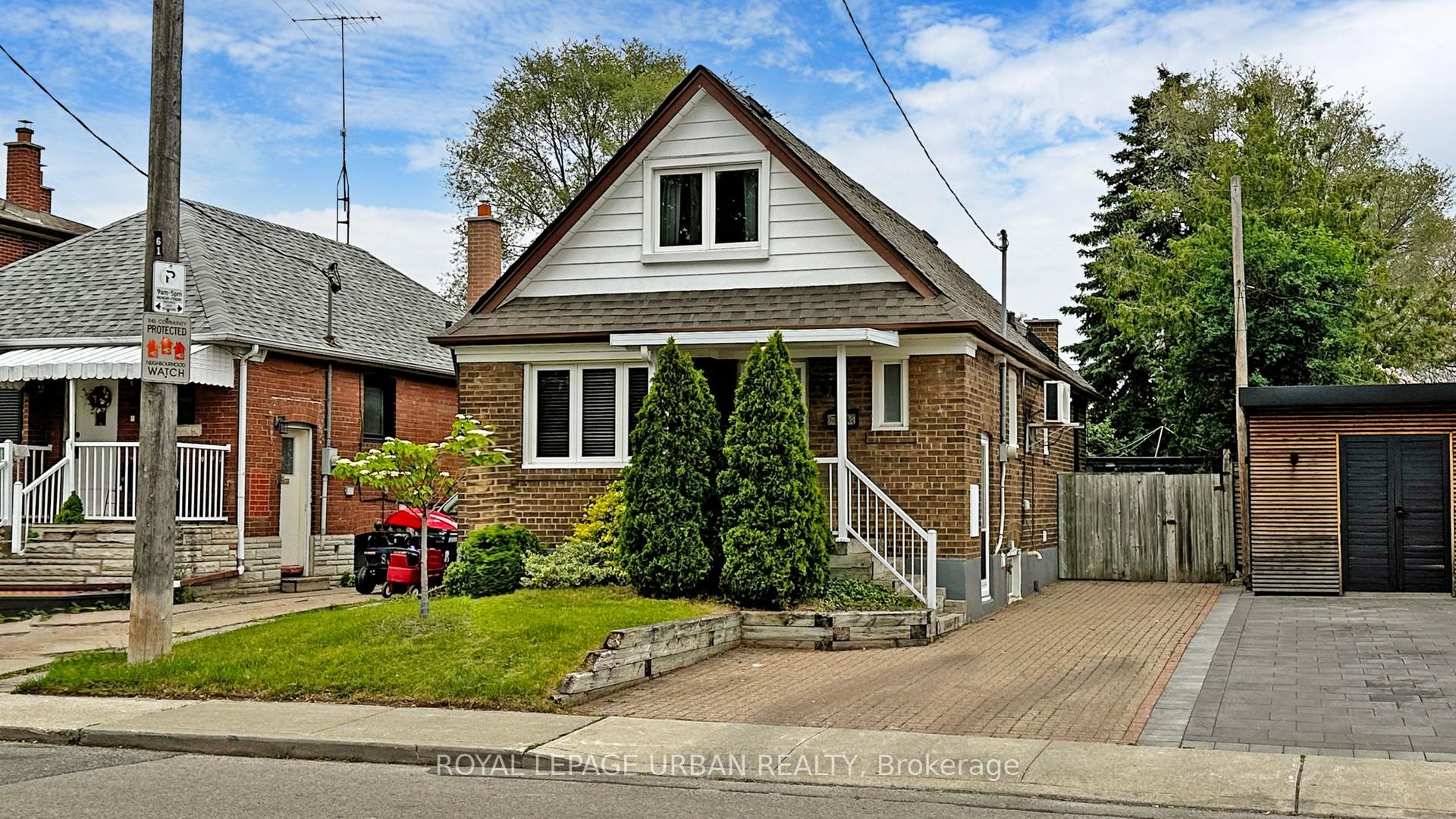Front of 61 Binswood Avenue