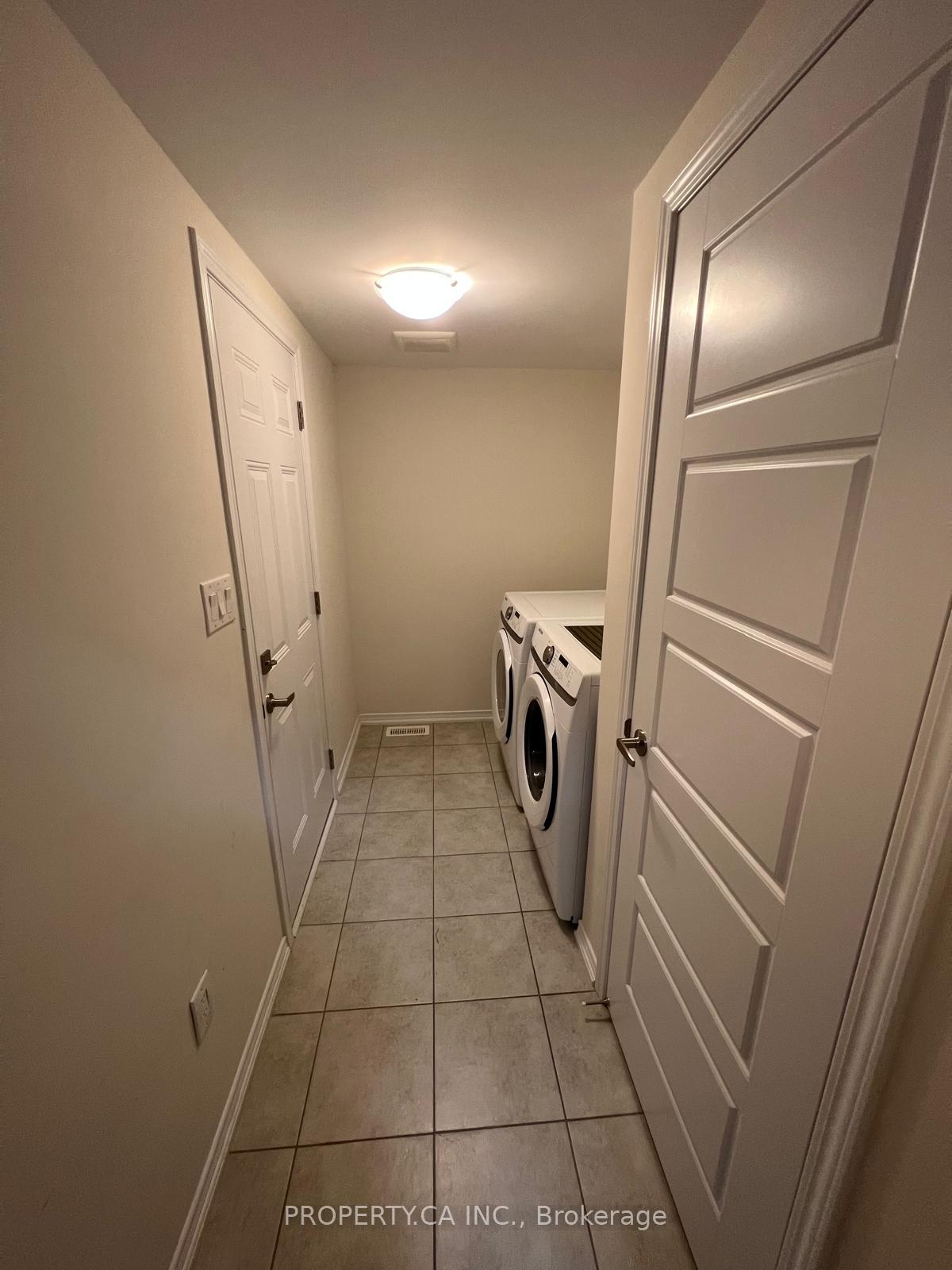 Photo 6 of 112 Esther Crescent, Thorold, Hurricane/Merrittville — HOMEH