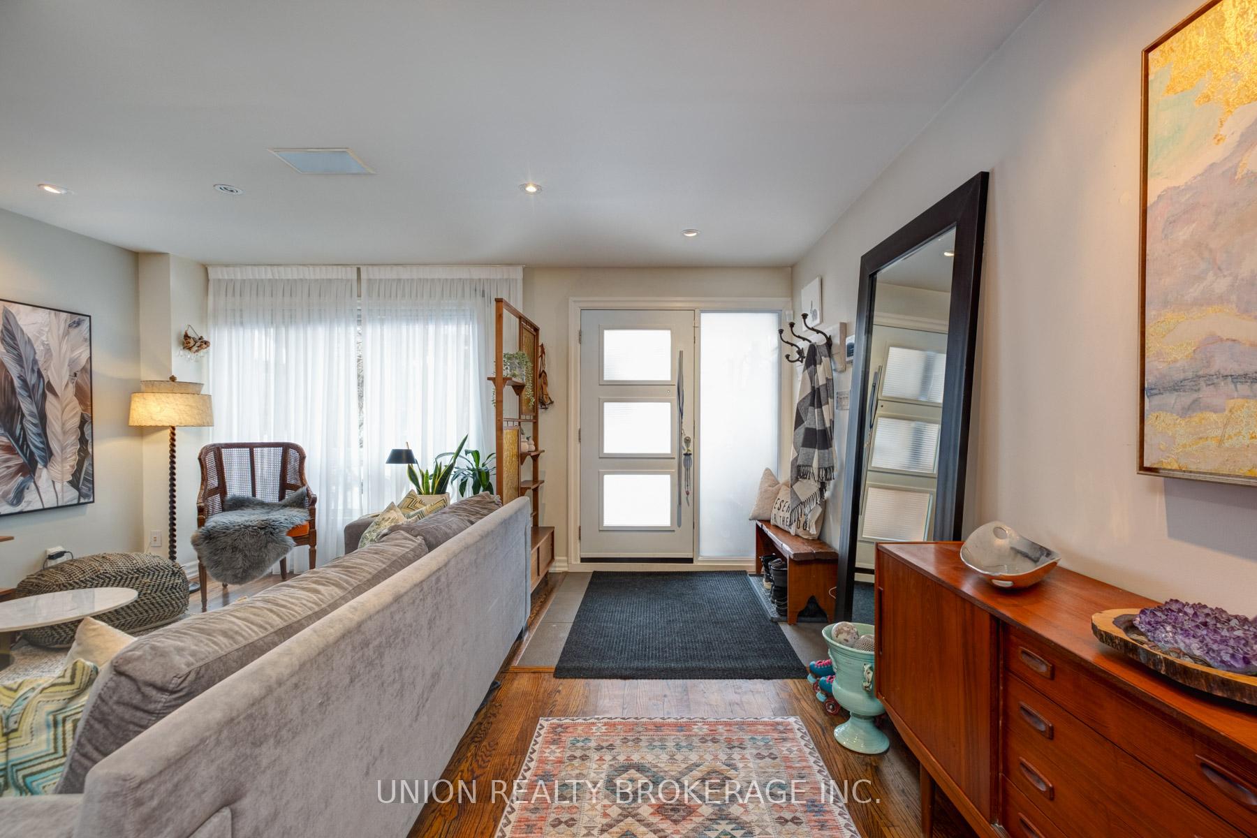 Photo 4 of 321 Leslie Street, Toronto, South Riverdale — HOMEH