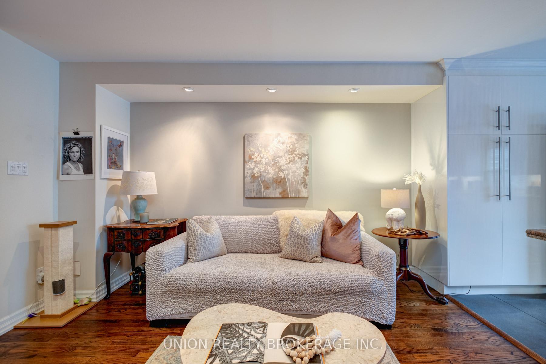 Photo 14 of 321 Leslie Street, Toronto, South Riverdale — HOMEH