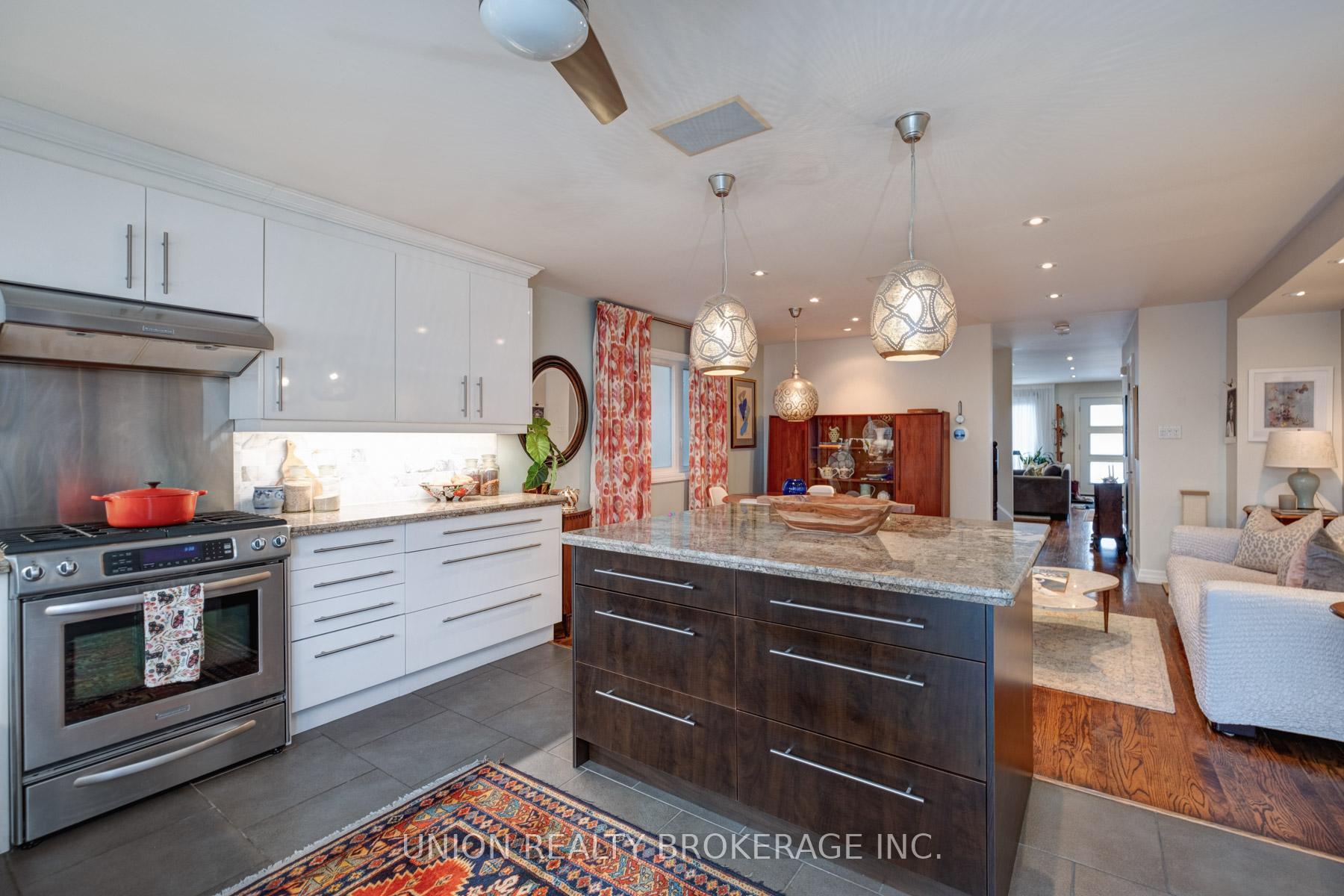 Photo 17 of 321 Leslie Street, Toronto, South Riverdale — HOMEH