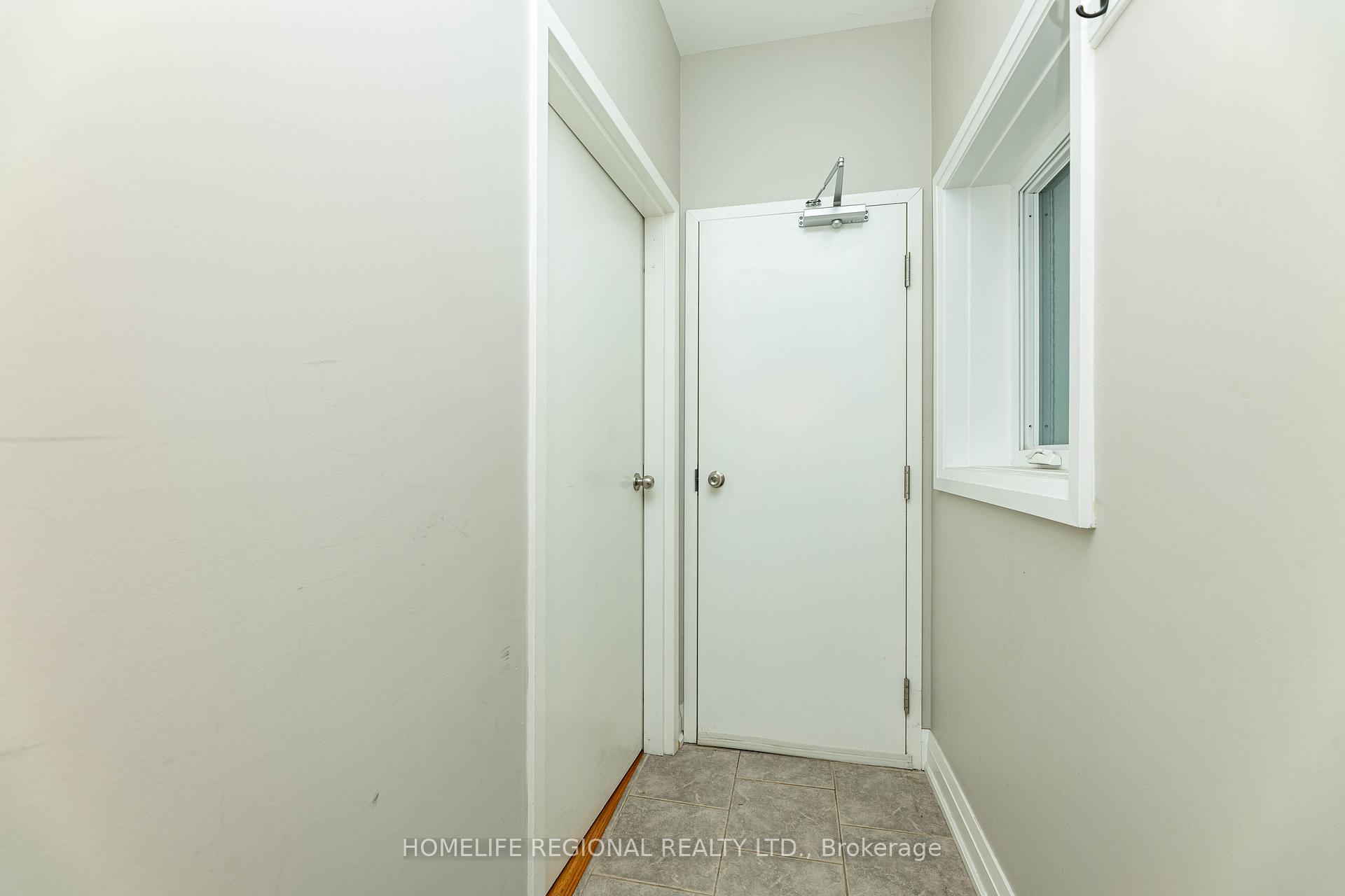 Photo 12 of Unit Main Floor, 204 Roxton Road, Toronto, Trinity-Bellwoods — HOMEH