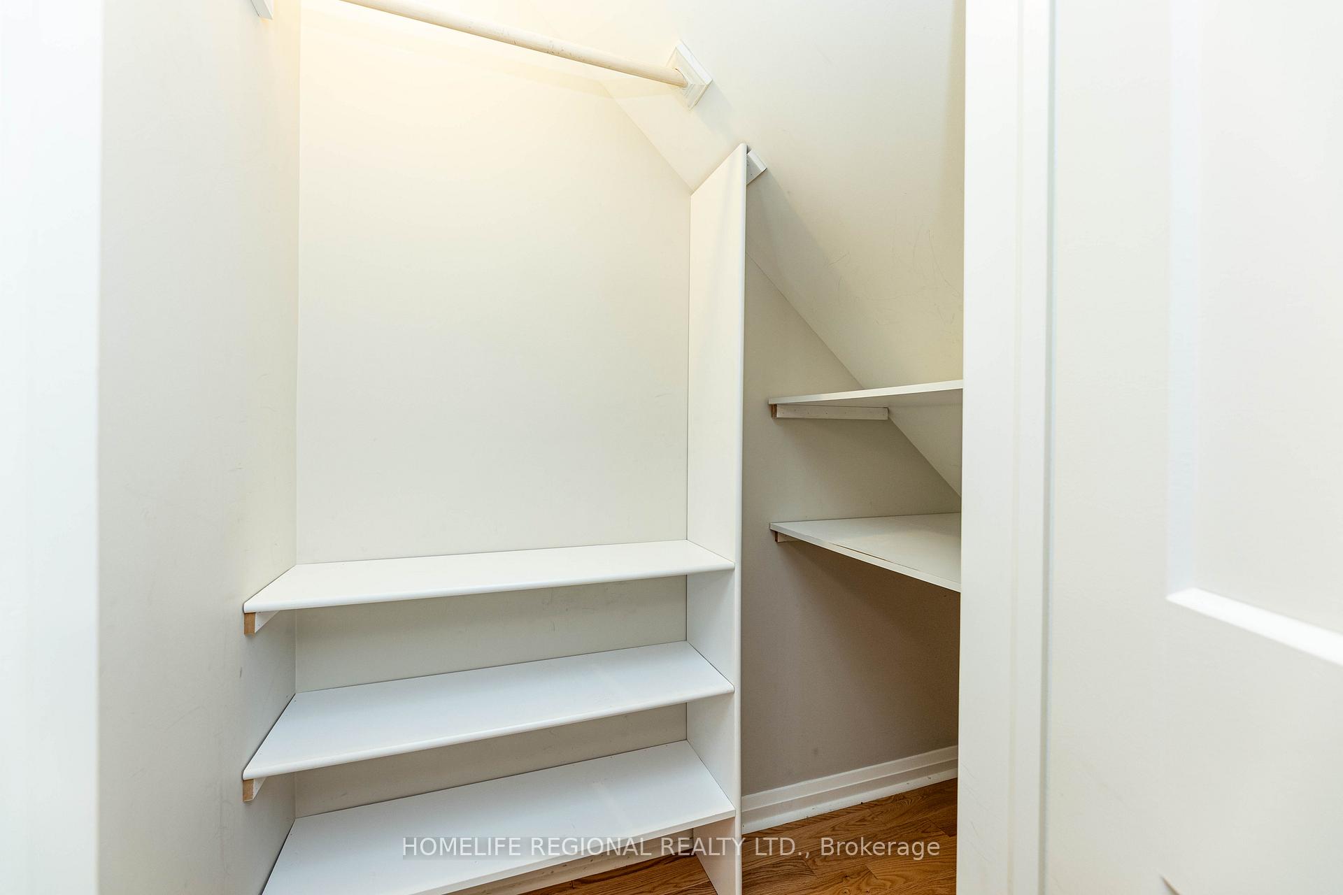 Photo 17 of Unit Main Floor, 204 Roxton Road, Toronto, Trinity-Bellwoods — HOMEH