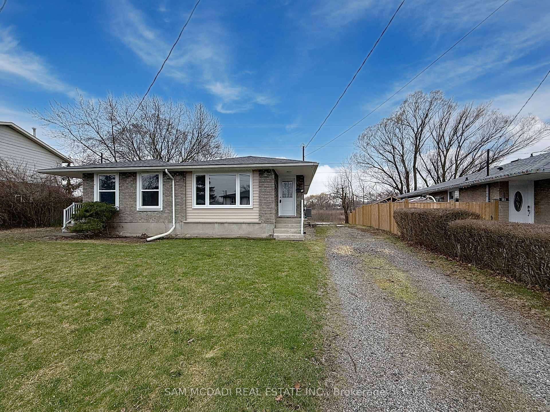 Photo 1 of 23 Deerfield Parkway, Thorold, Allanburg/Thorold South — HOMEH