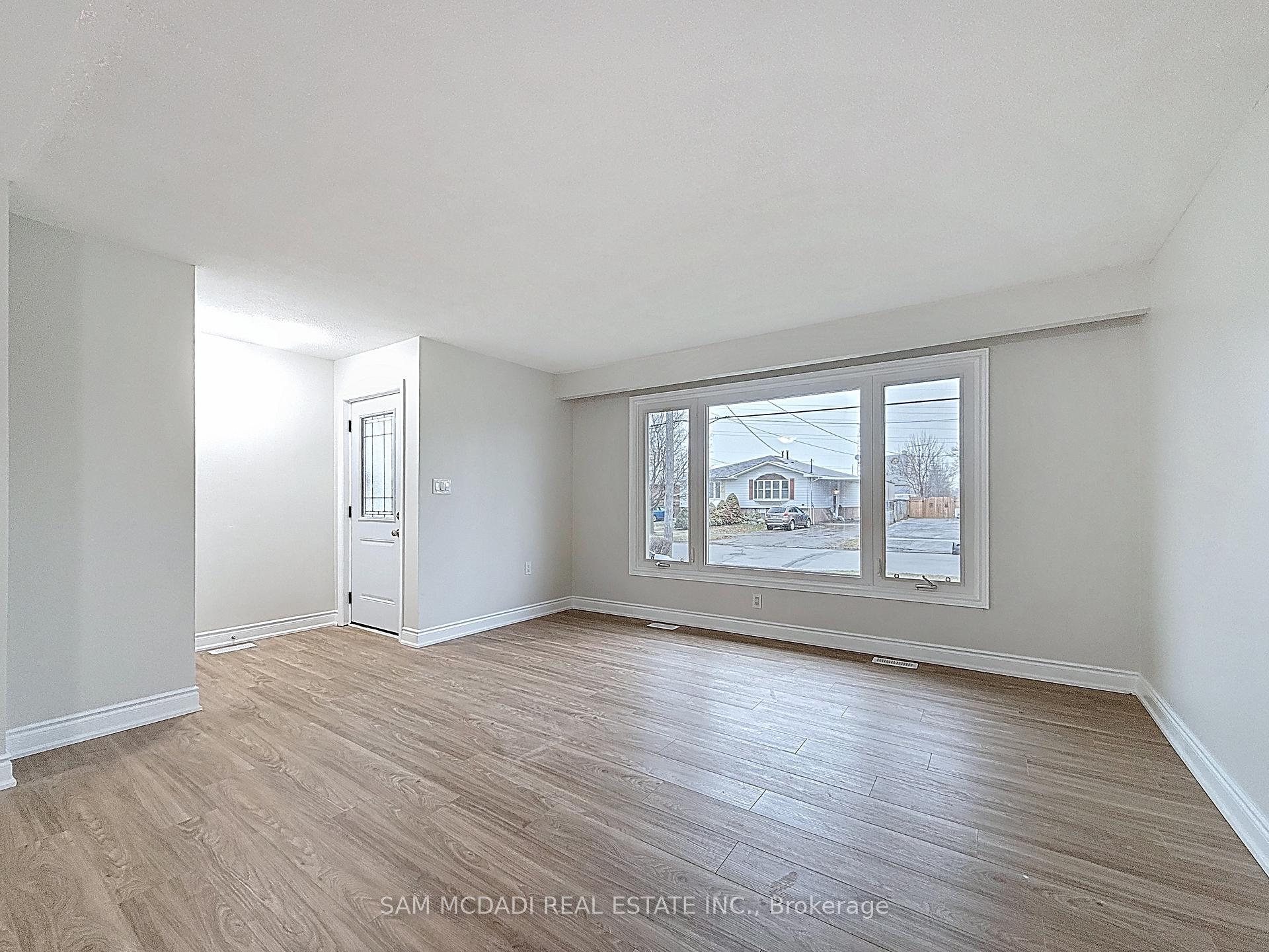 Photo 4 of 23 Deerfield Parkway, Thorold, Allanburg/Thorold South — HOMEH